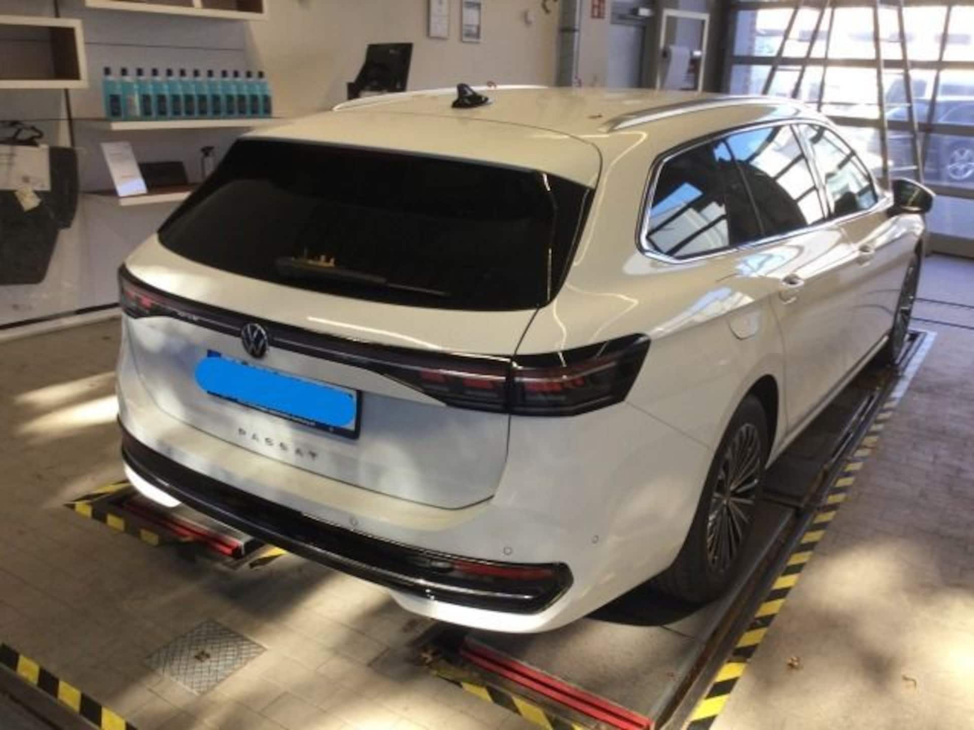 Volkswagen Passat Elegance