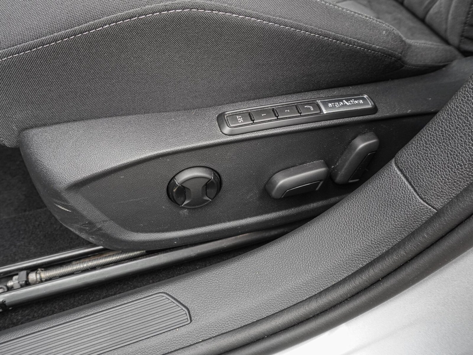 Volkswagen Golf Variant – Bild 14
