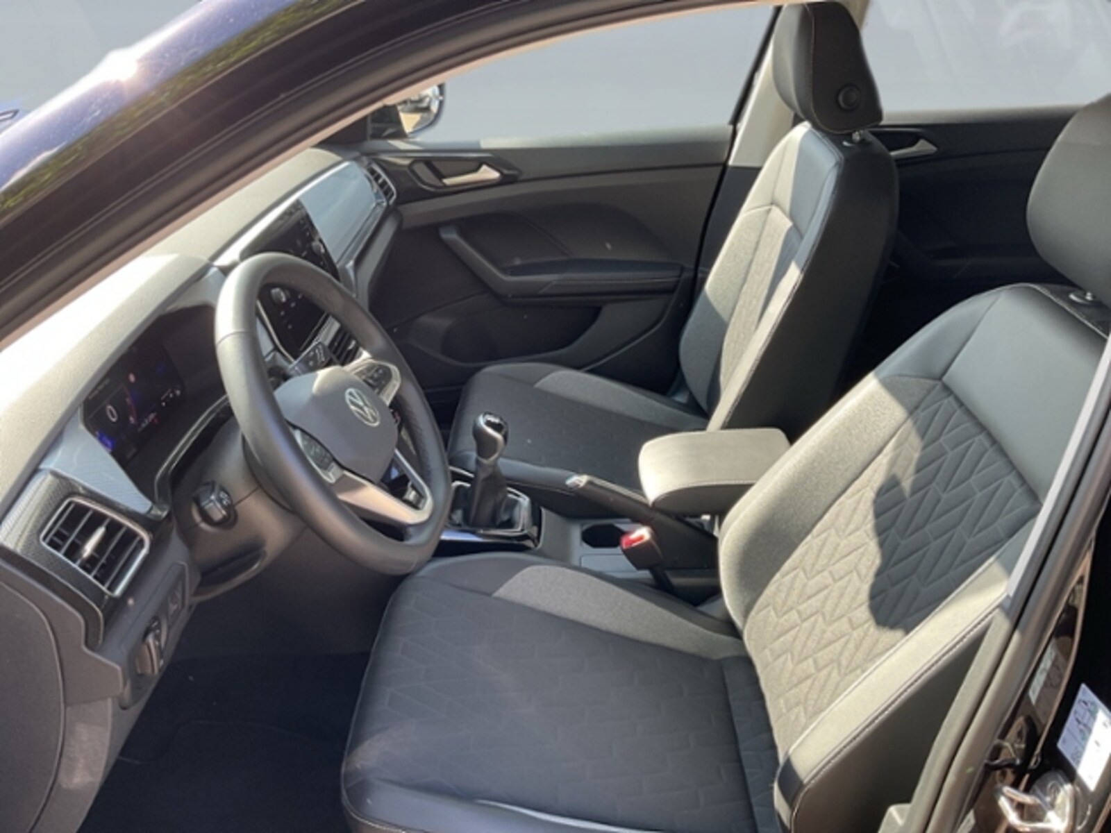 Volkswagen T-Cross – Bild 7