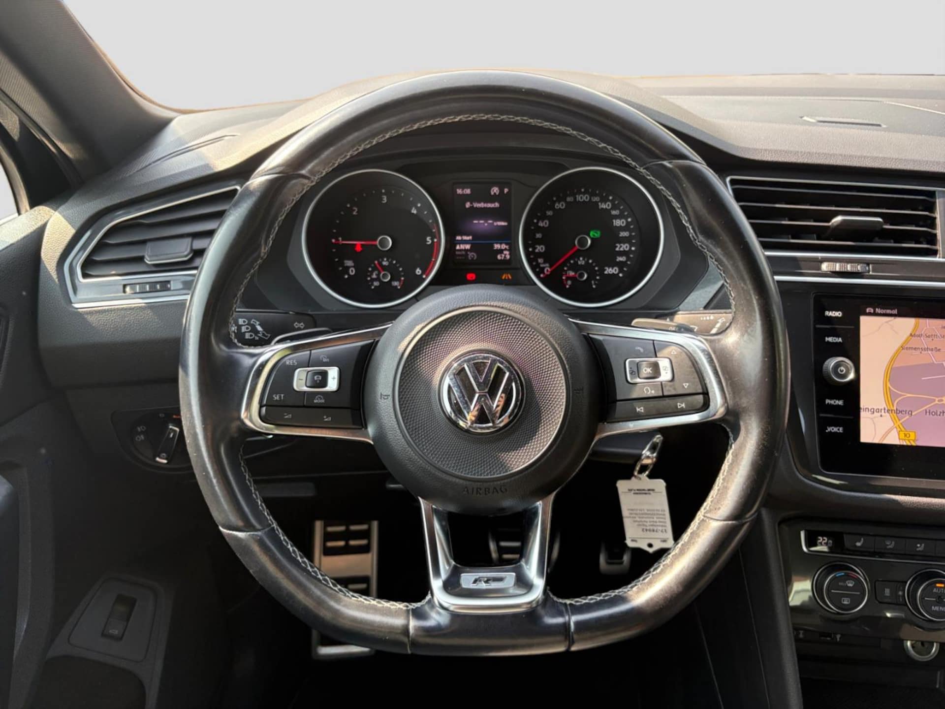 Volkswagen Tiguan R-Line