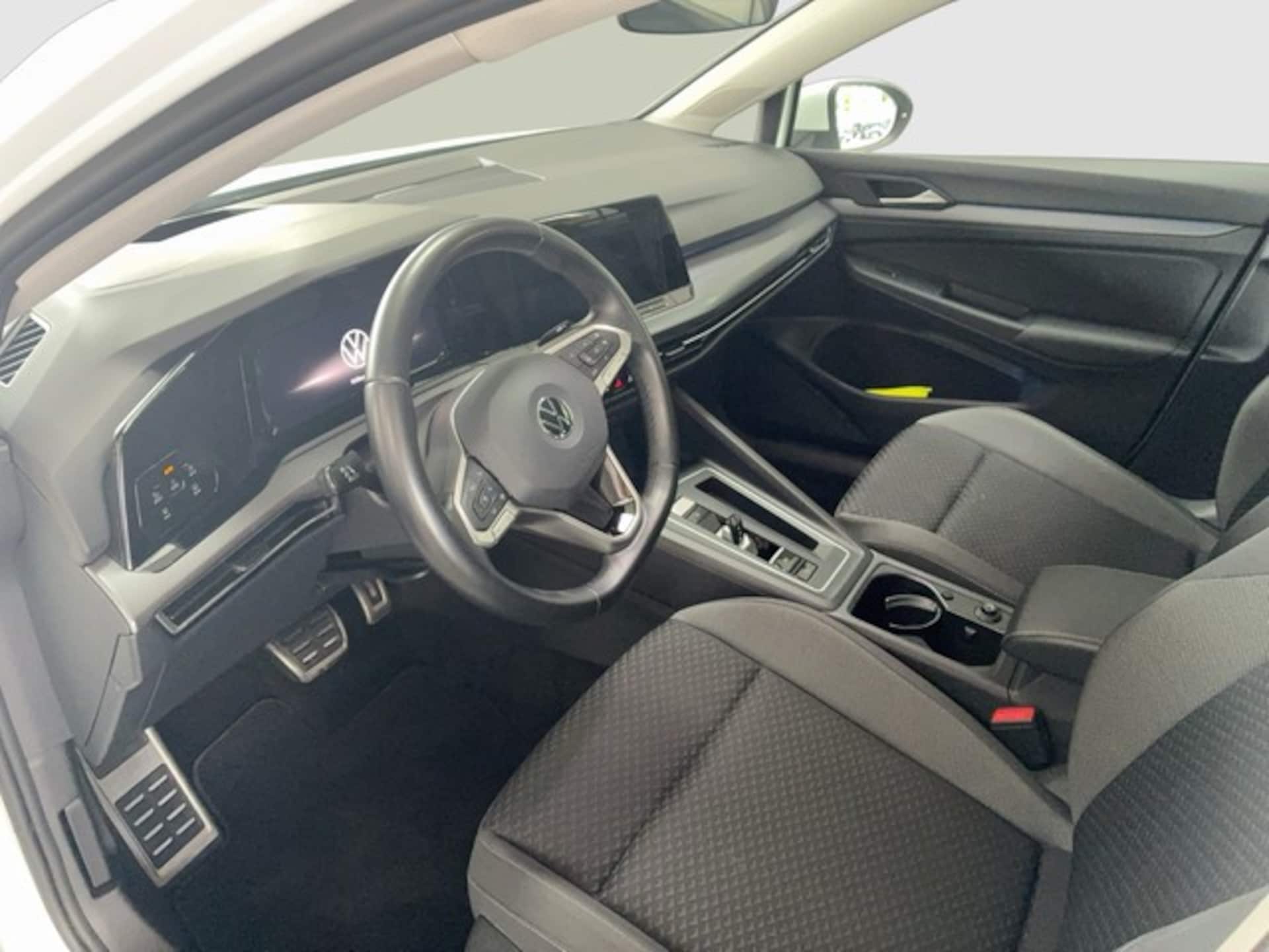 Volkswagen Golf Active