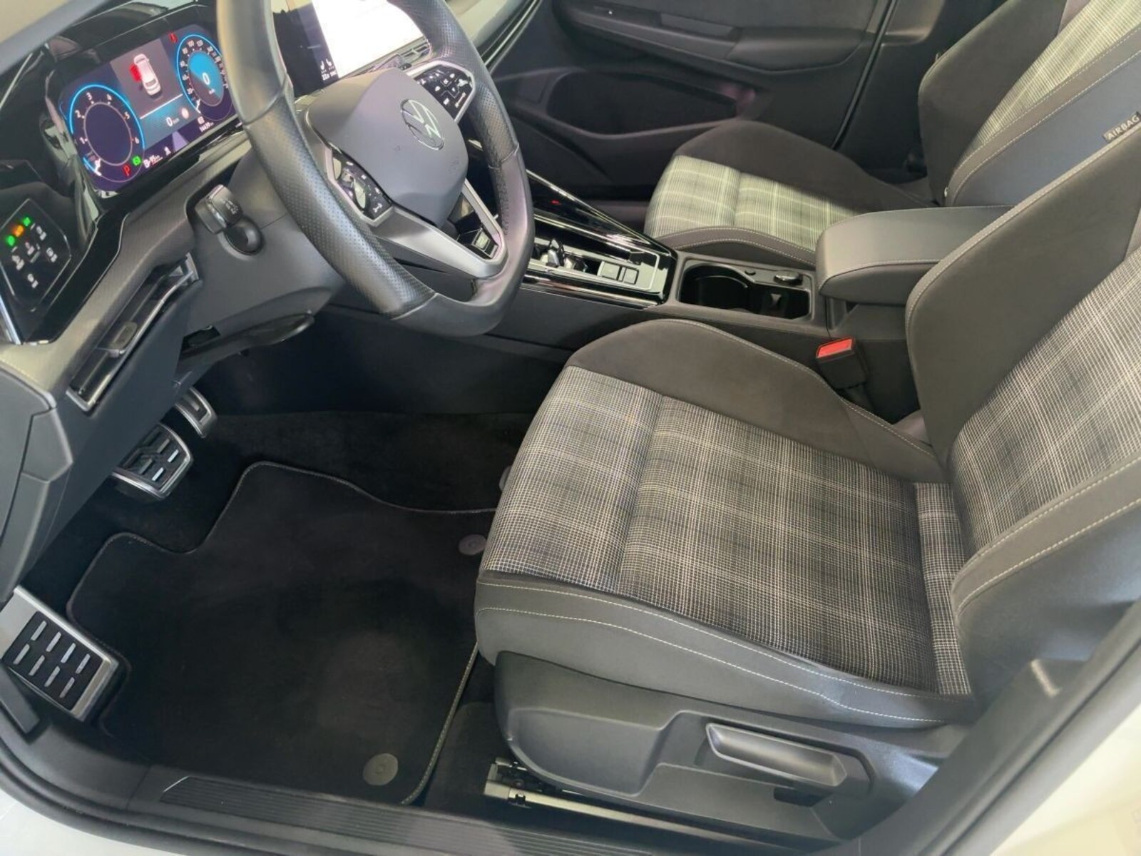 Volkswagen Golf – Bild 7