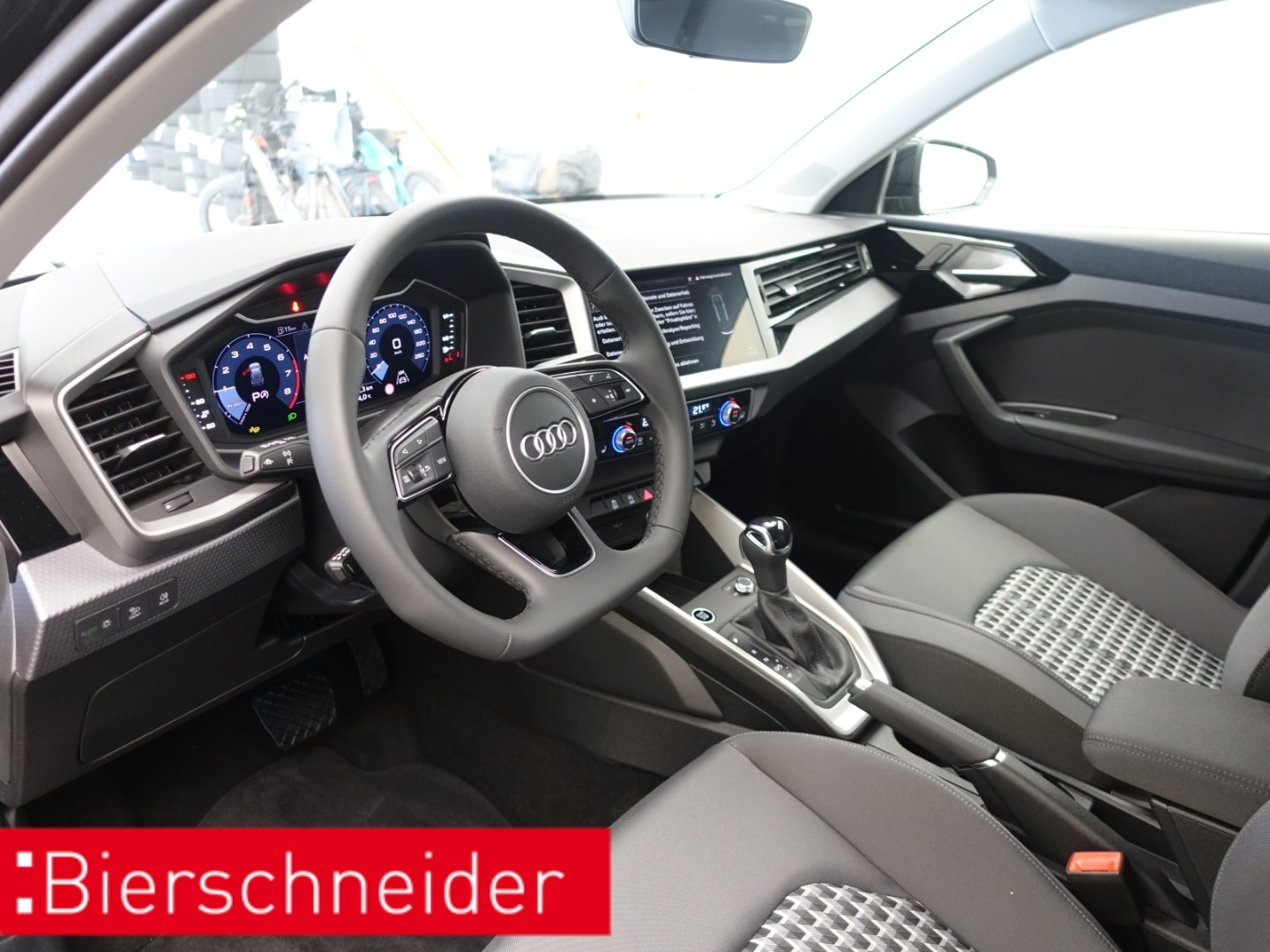 Bild über Audi A1 Sportback advanced 30 TFSI S tronic - für weitere Informationen kontaktieren Sie den Audi Partner