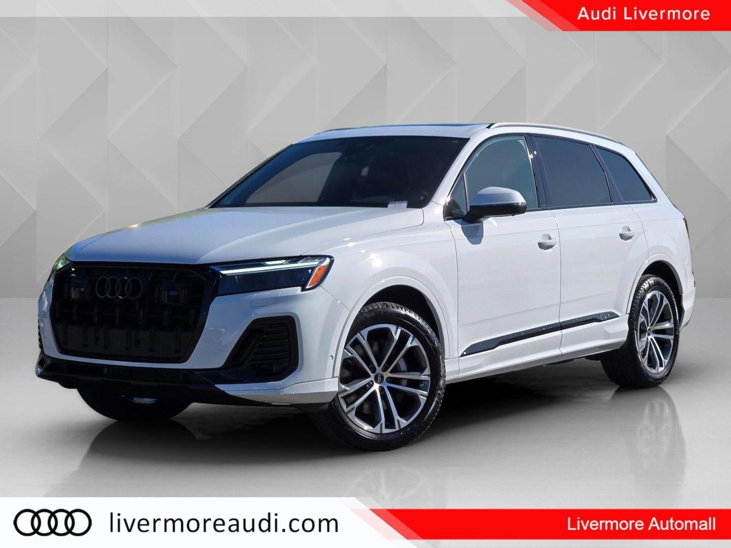 2026 Audi Q7 45 Premium quattro Tiptronic's photo