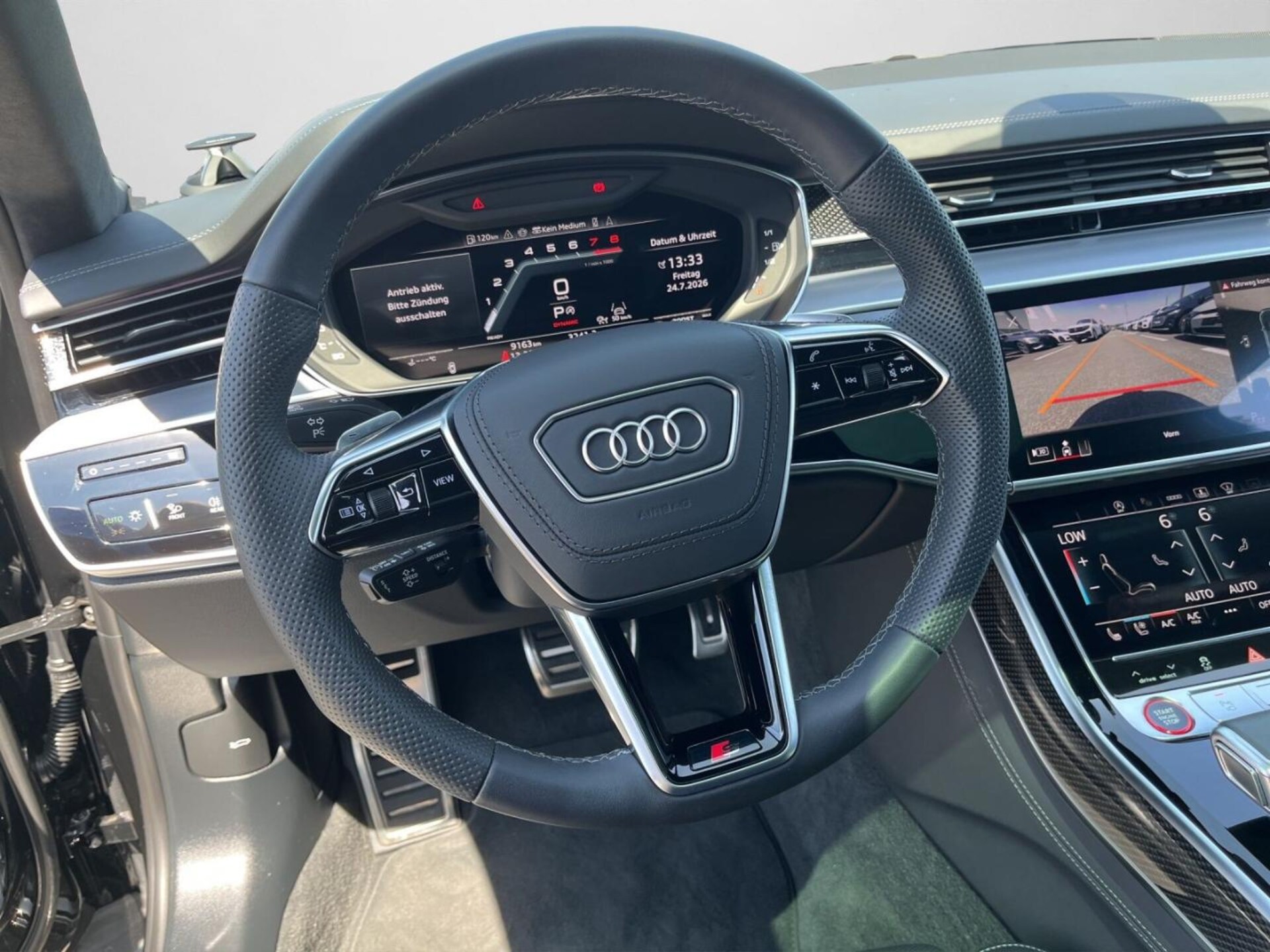 Audi S8