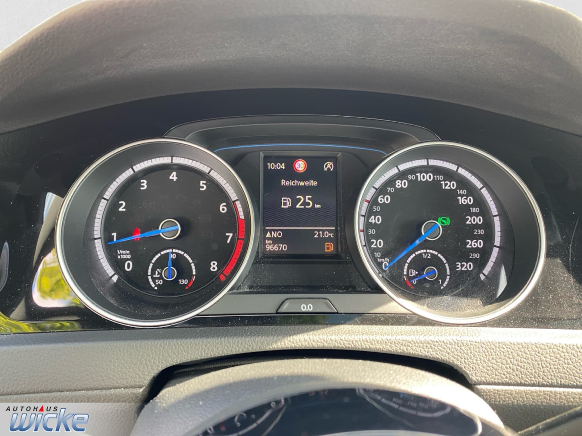 Volkswagen Golf R