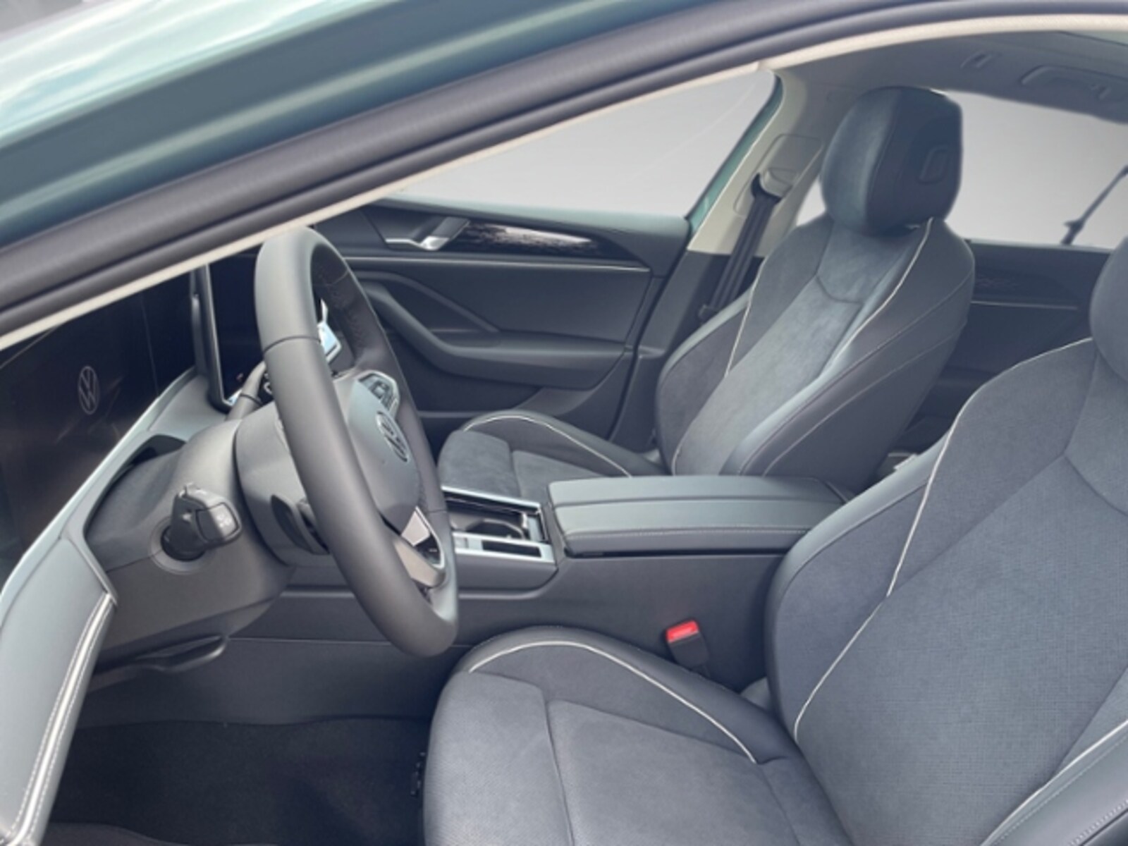 Volkswagen Passat – Bild 10