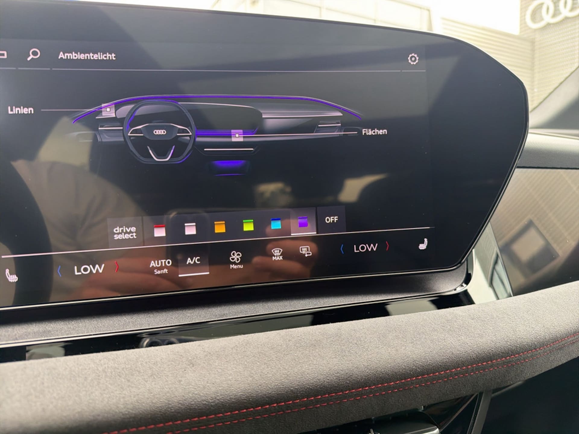 Audi SQ6 SUV e-tron