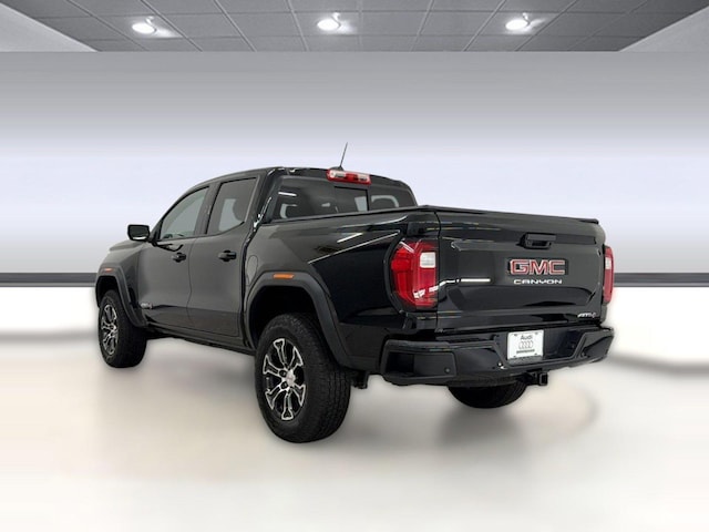 2025 GMC Canyon
