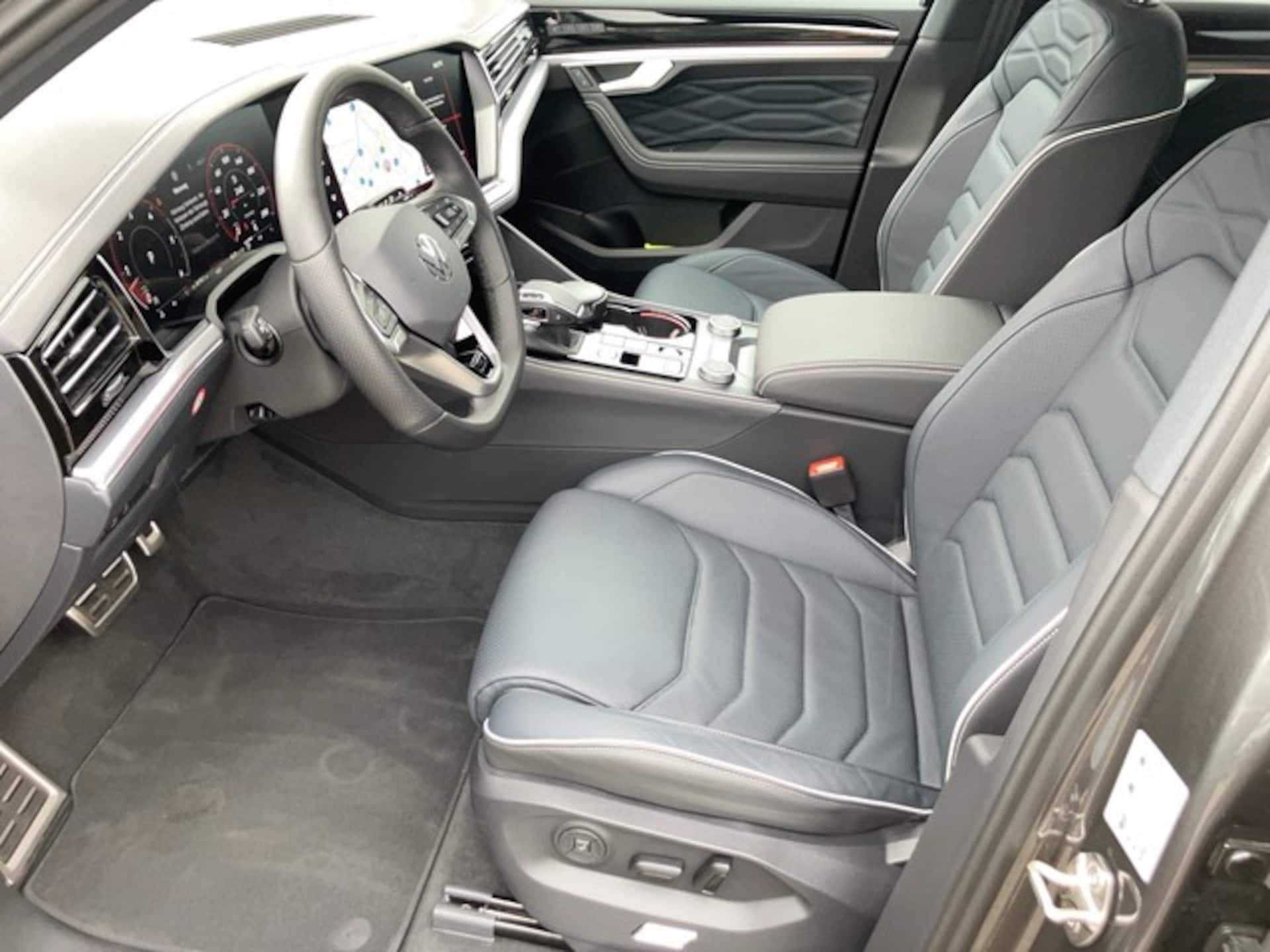 Volkswagen Touareg R-Line