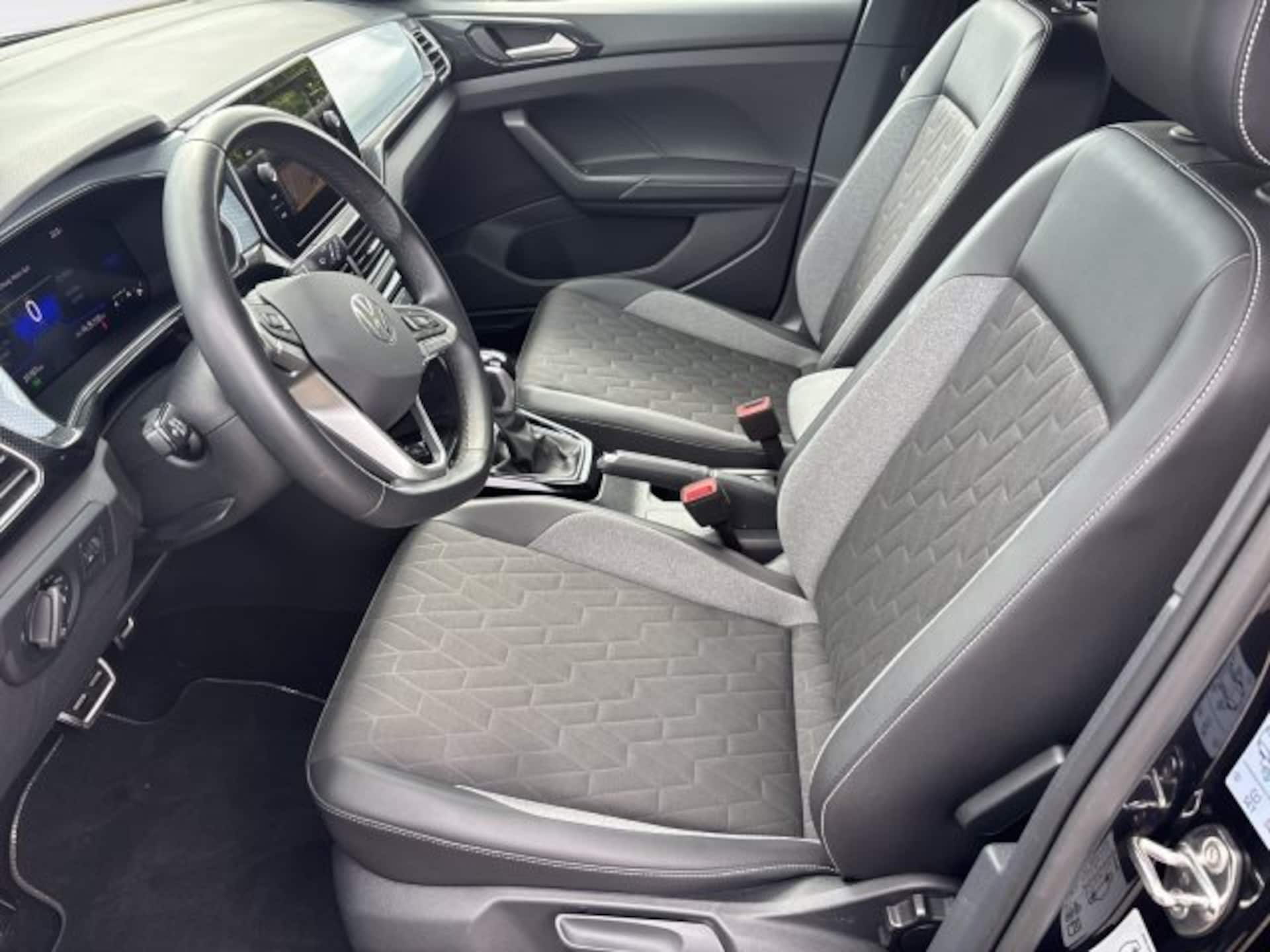 Volkswagen T-Cross Life