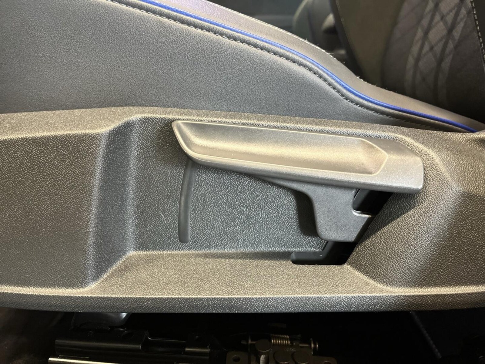 Volkswagen Golf Variant – Bild 15