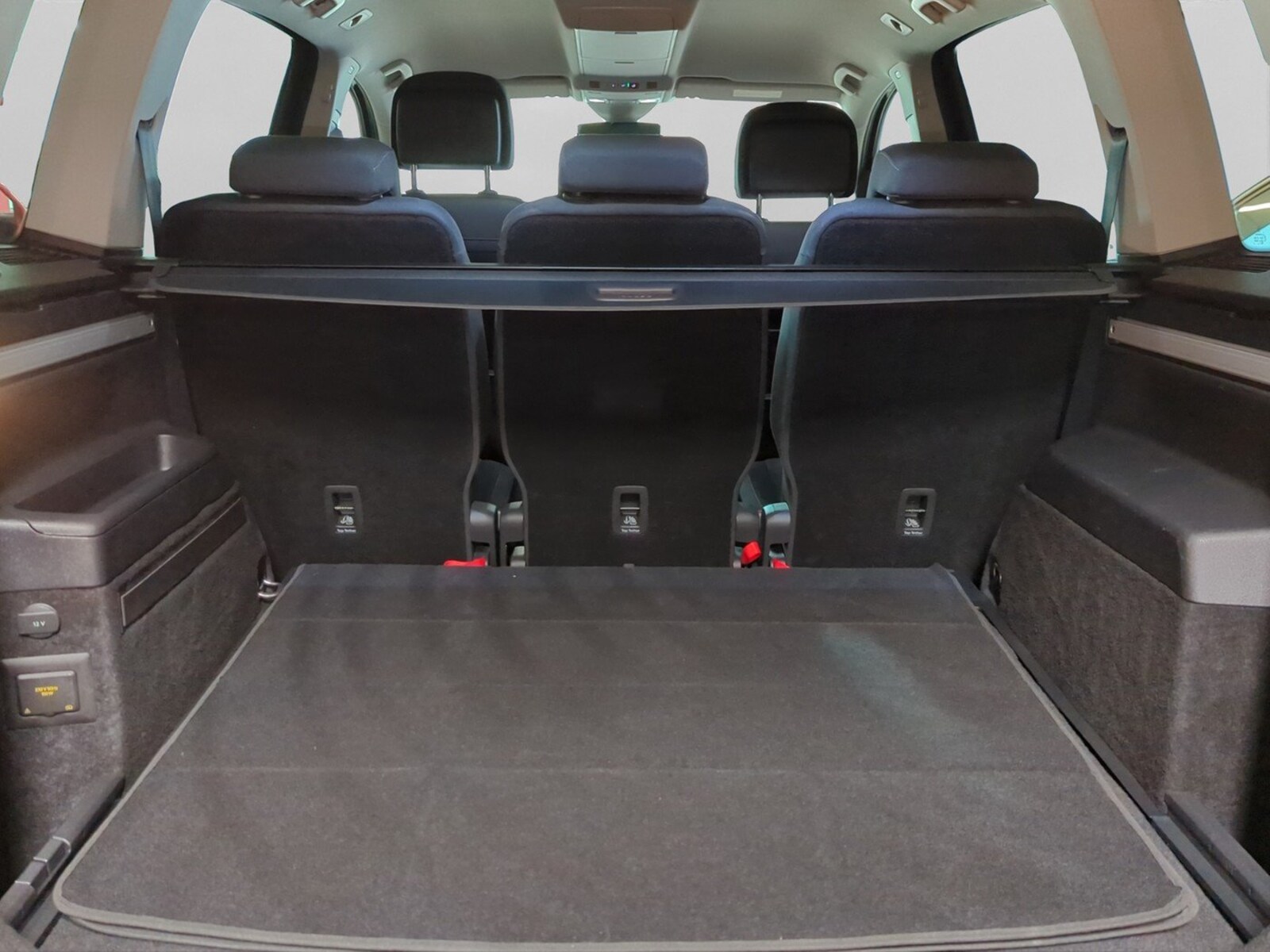 Volkswagen Touran – Bild 17