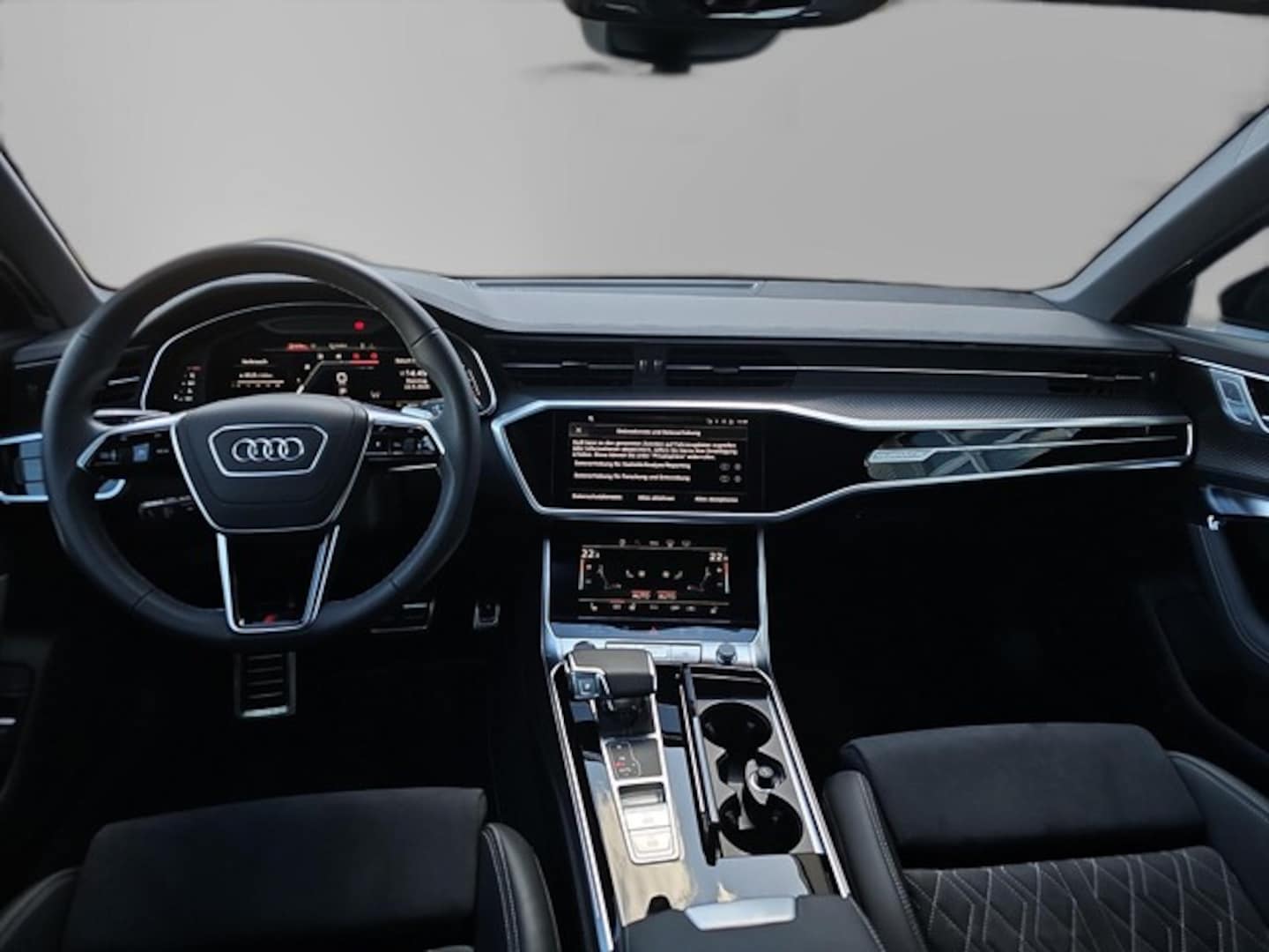 Bild über Audi S6 Avant TDI quattro tiptronic - für weitere Informationen kontaktieren Sie den Audi Partner