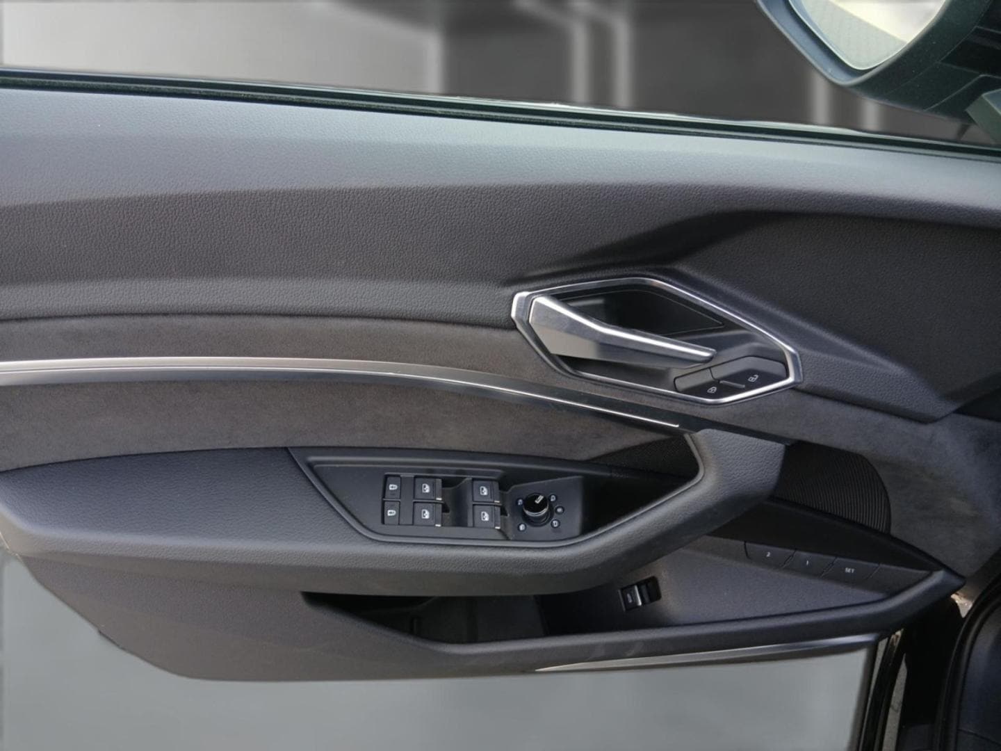 Bild über Audi e-tron Sportback advanced 55 quattro - für weitere Informationen kontaktieren Sie den Audi Partner