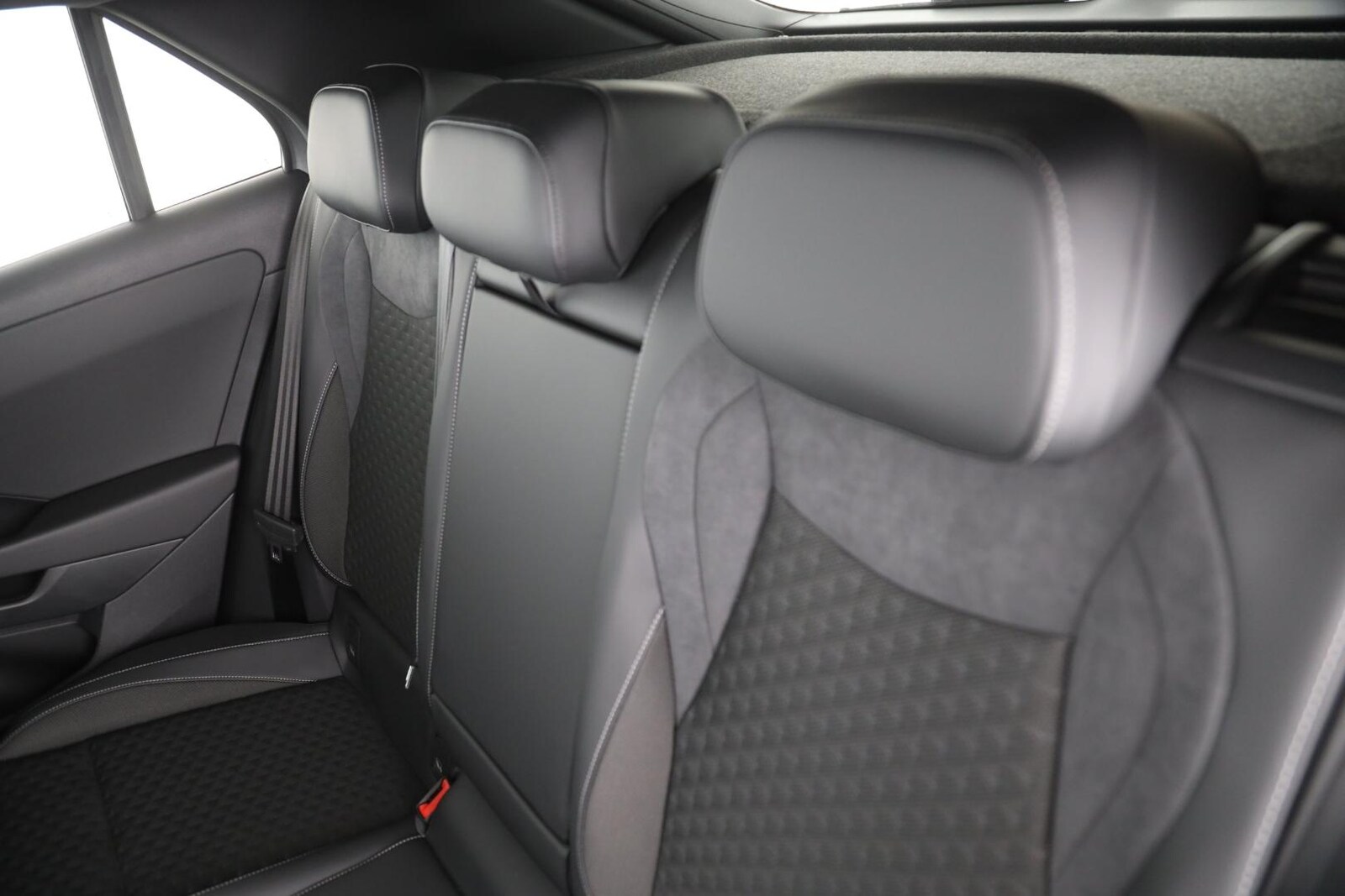 Volkswagen T-Roc – Bild 13