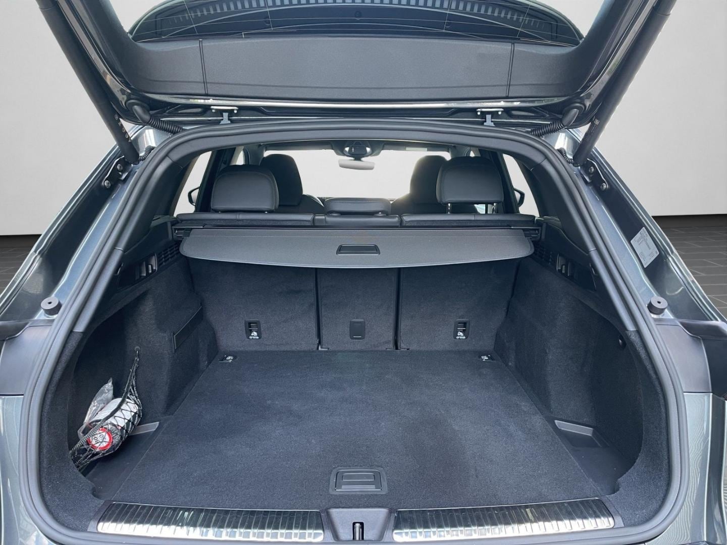 Bild über Audi Q5 SUV TDI quattro 150 kW S tronic - für weitere Informationen kontaktieren Sie den Audi Partner