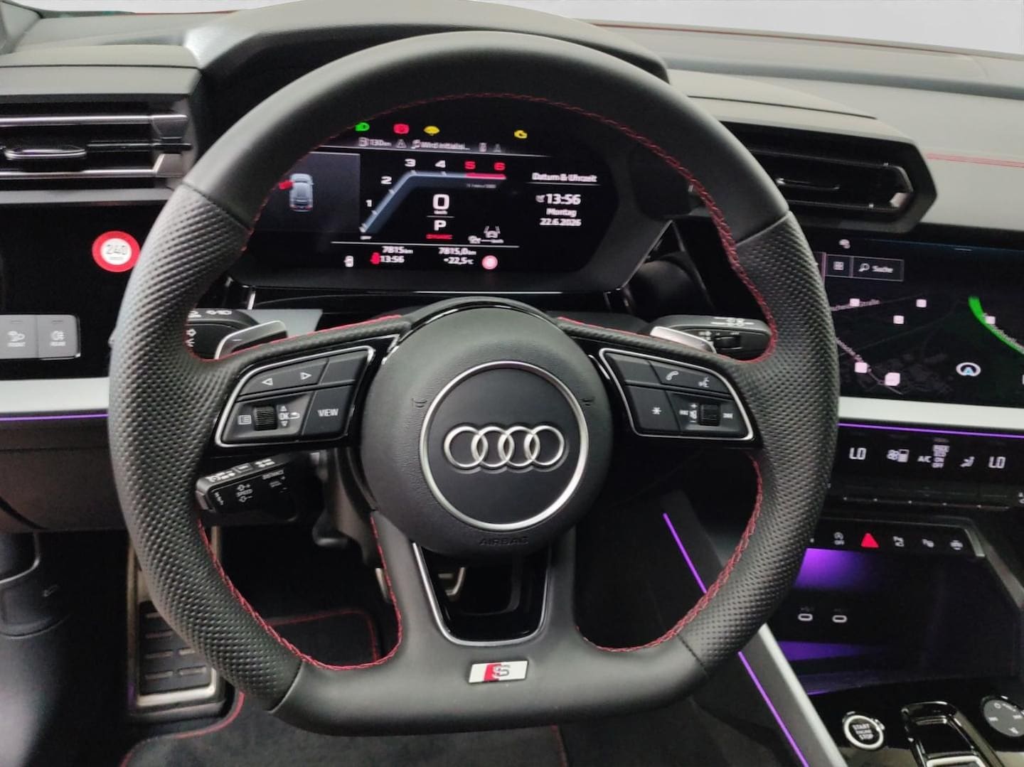 Bild über Audi A3 Sportback TDI S tronic - für weitere Informationen kontaktieren Sie den Audi Partner
