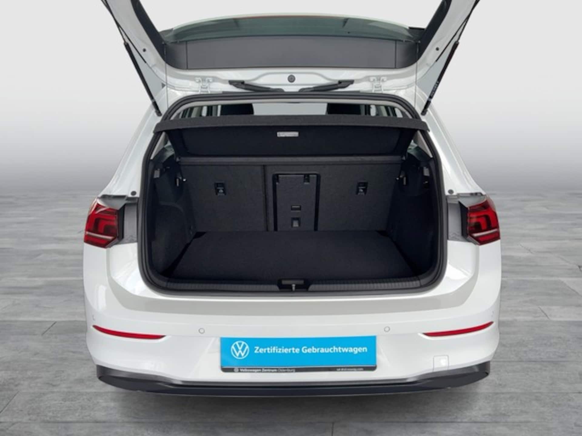 Volkswagen Golf Life