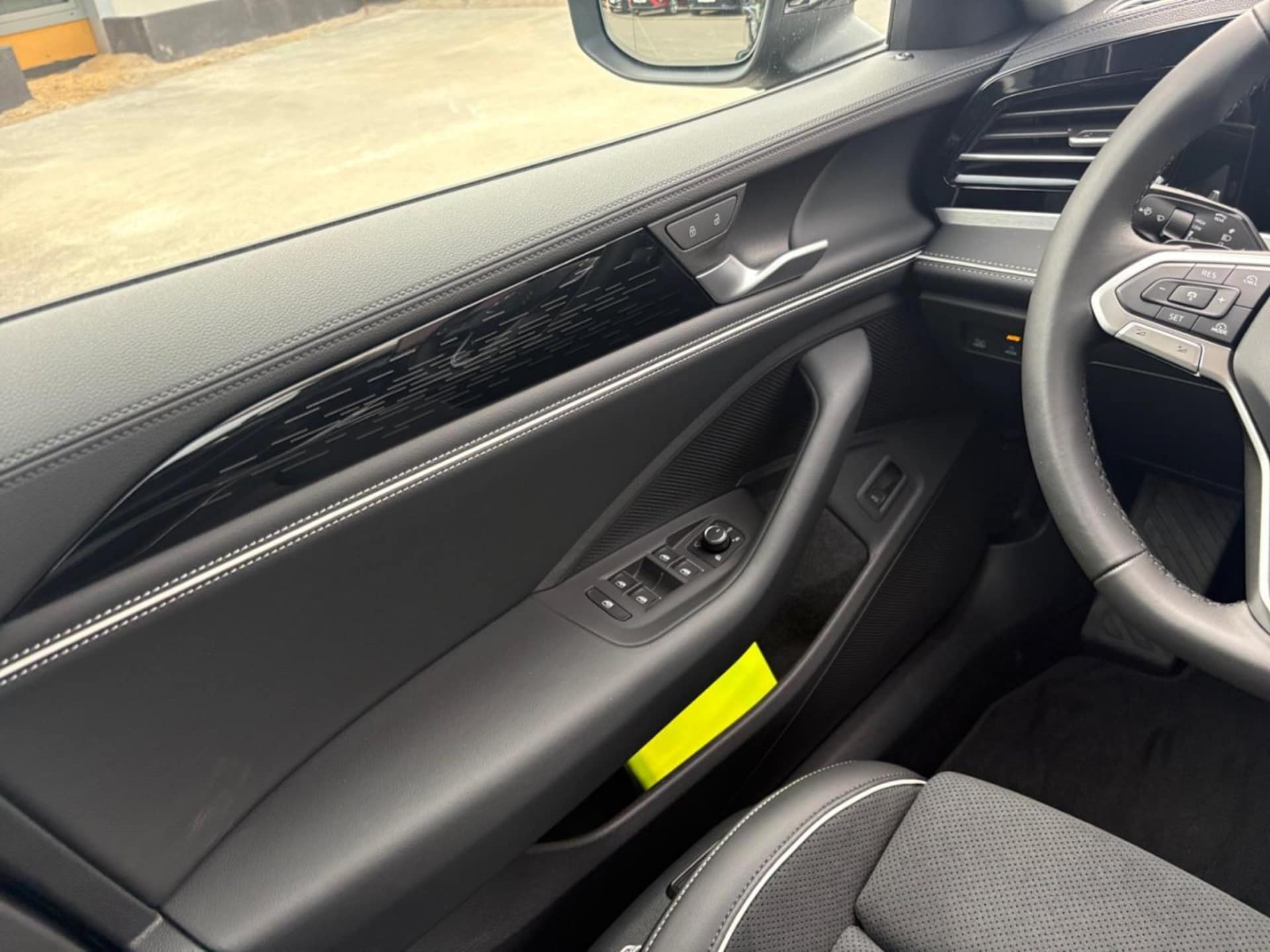 Volkswagen Passat Elegance