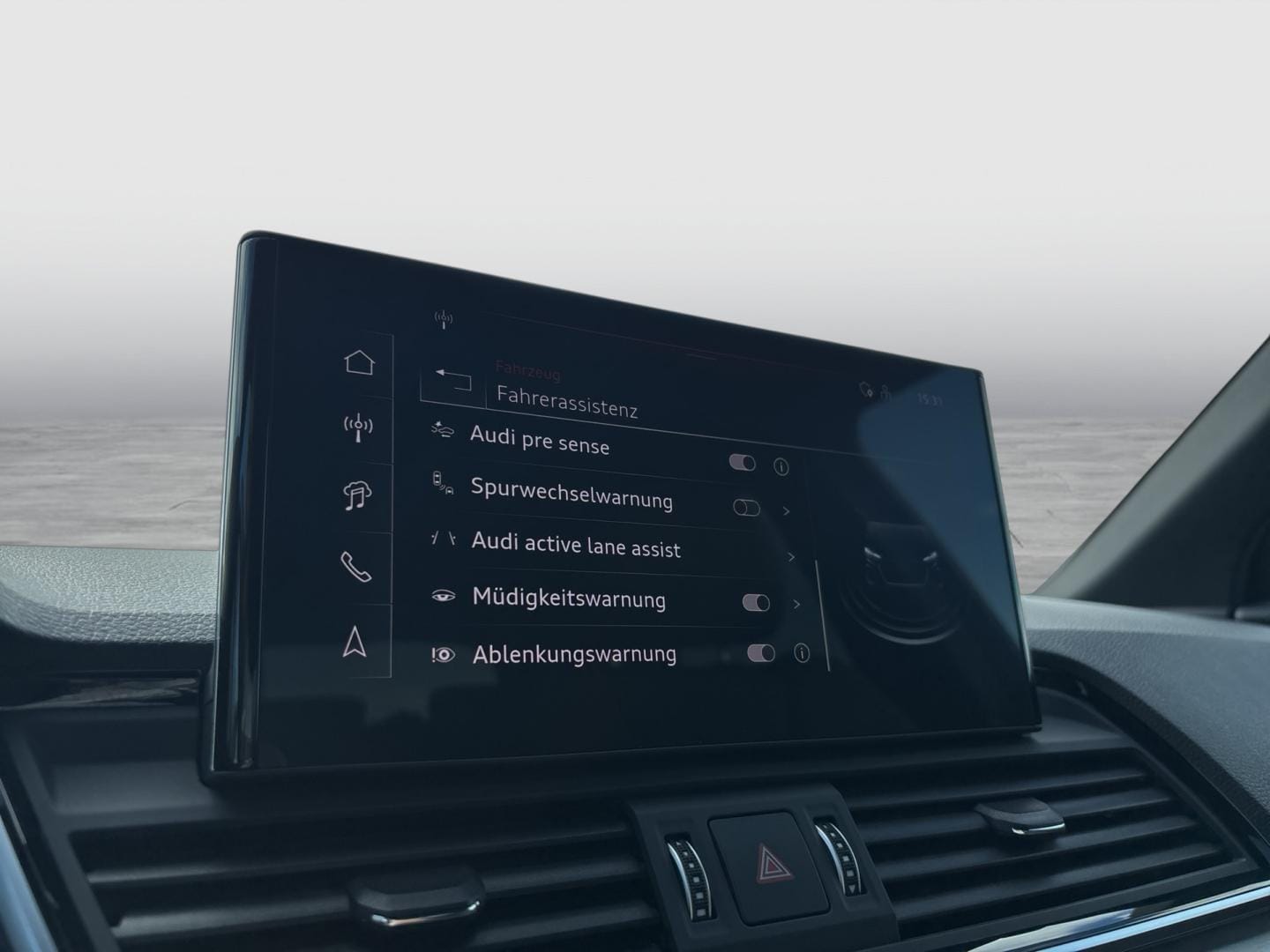 Bild über Audi Q5 40 TDI quattro 150 kW S tronic - für weitere Informationen kontaktieren Sie den Audi Partner