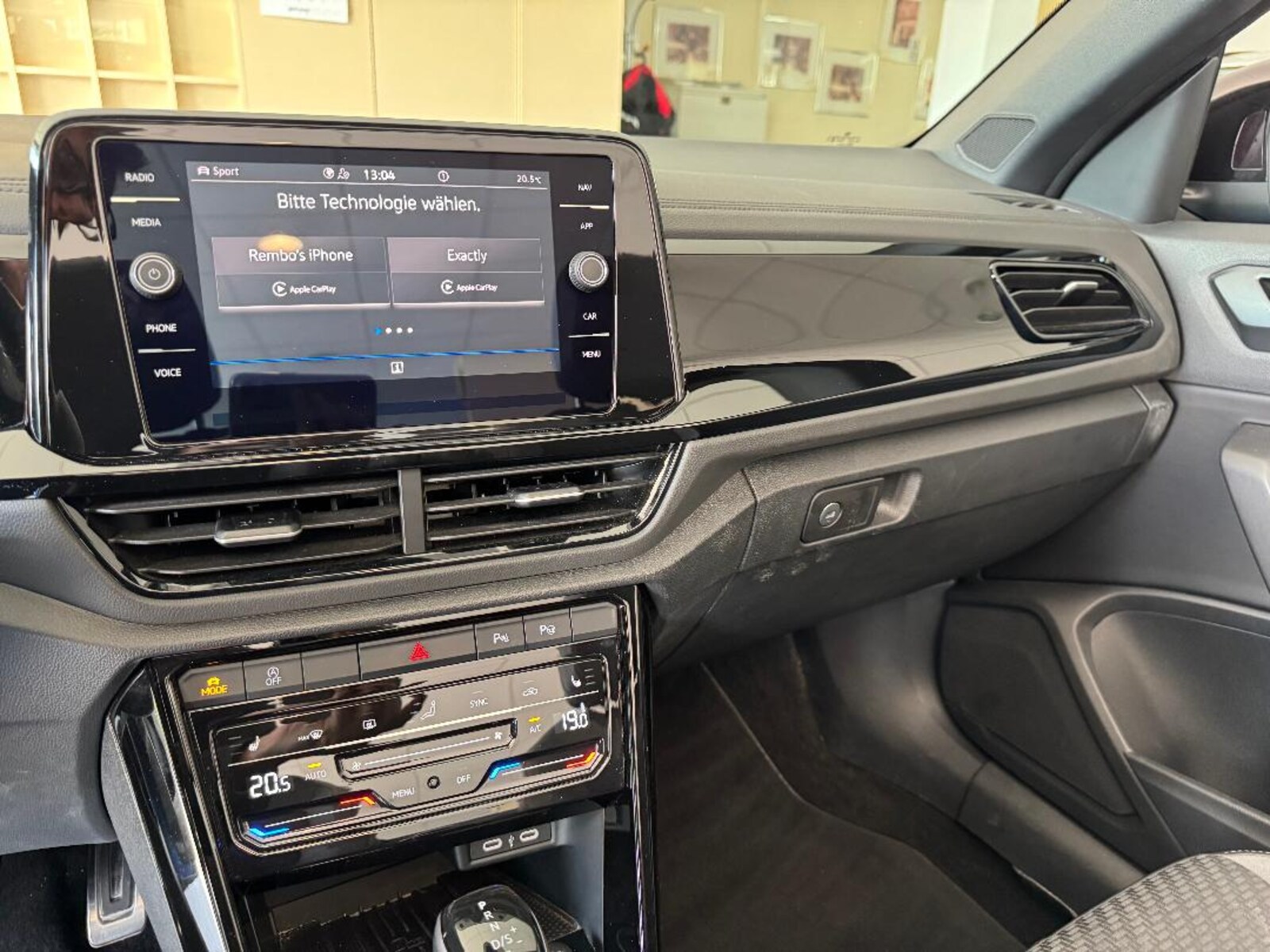 Volkswagen T-Roc Cabriolet – Bild 12