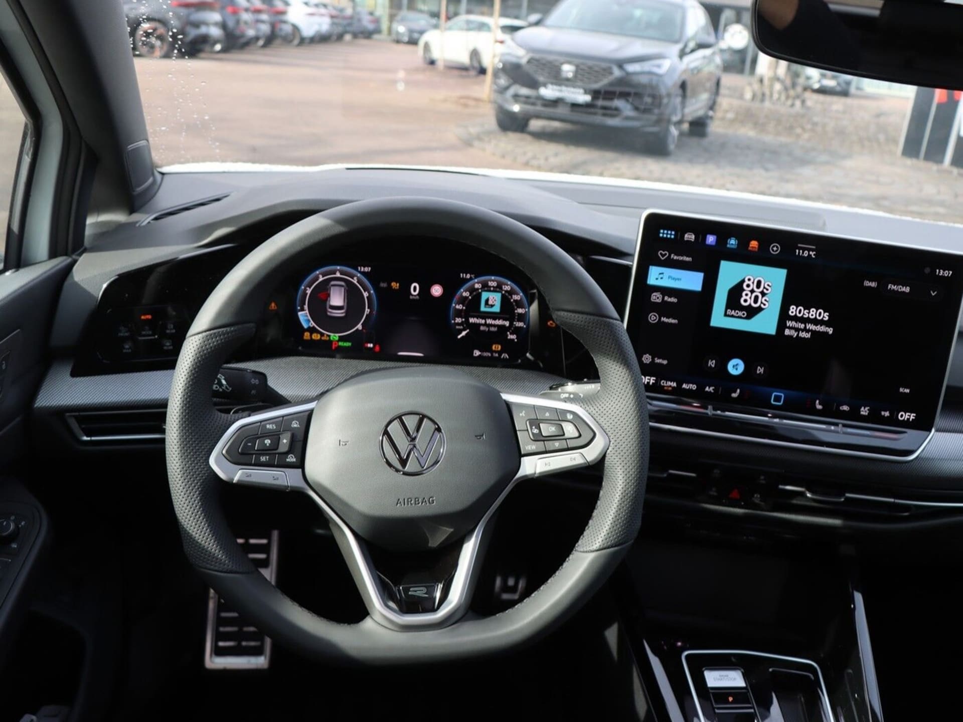 Volkswagen Golf Variant R-Line