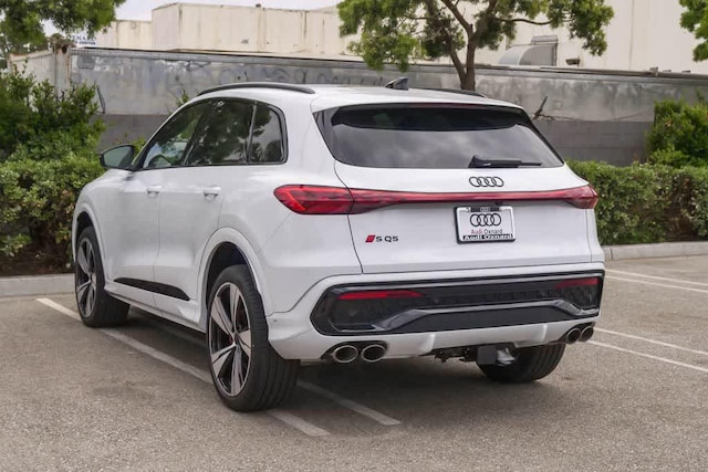 2026 Audi SQ5 Premium Plus - Photo 7