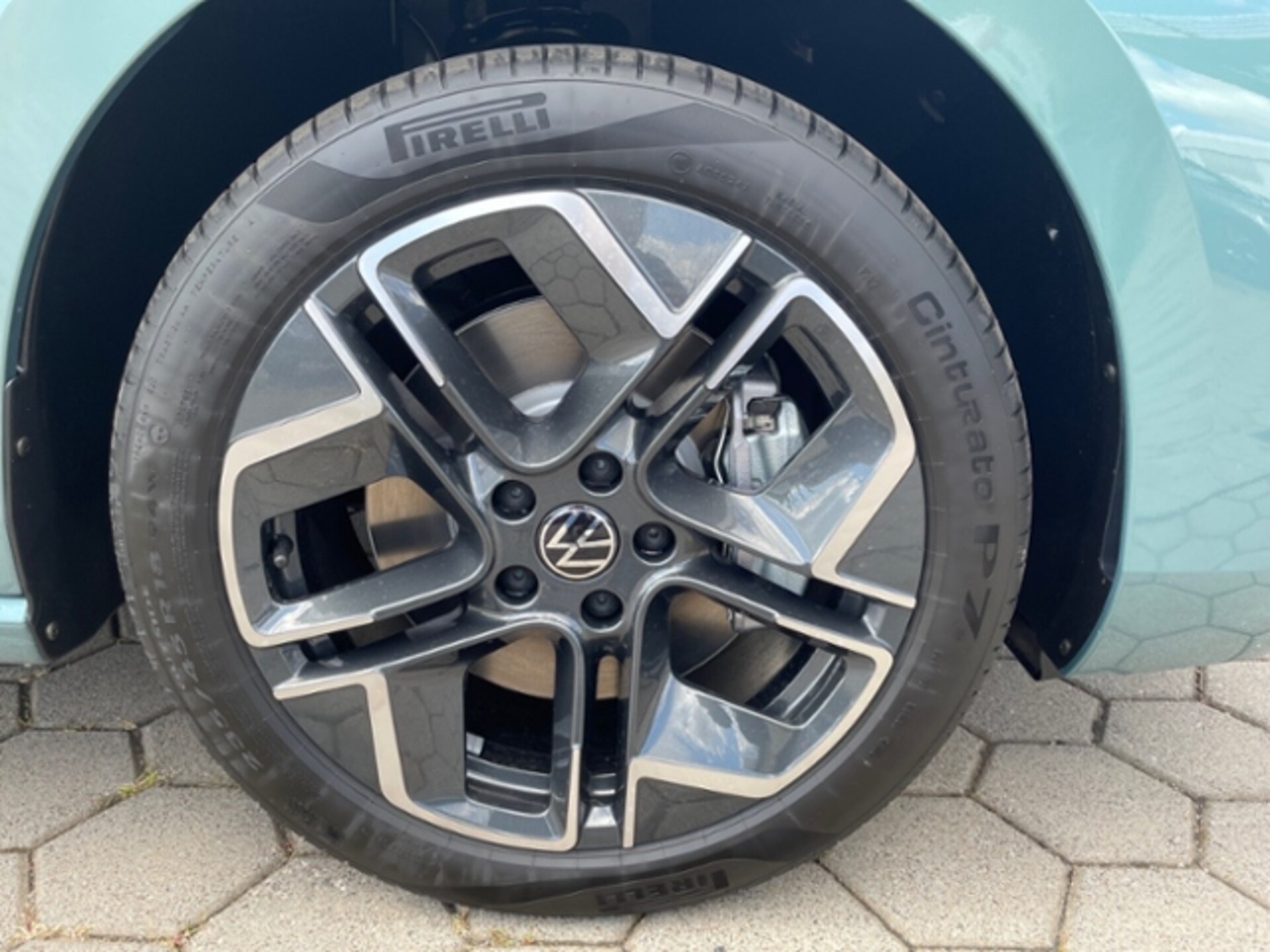 Volkswagen Passat Elegance