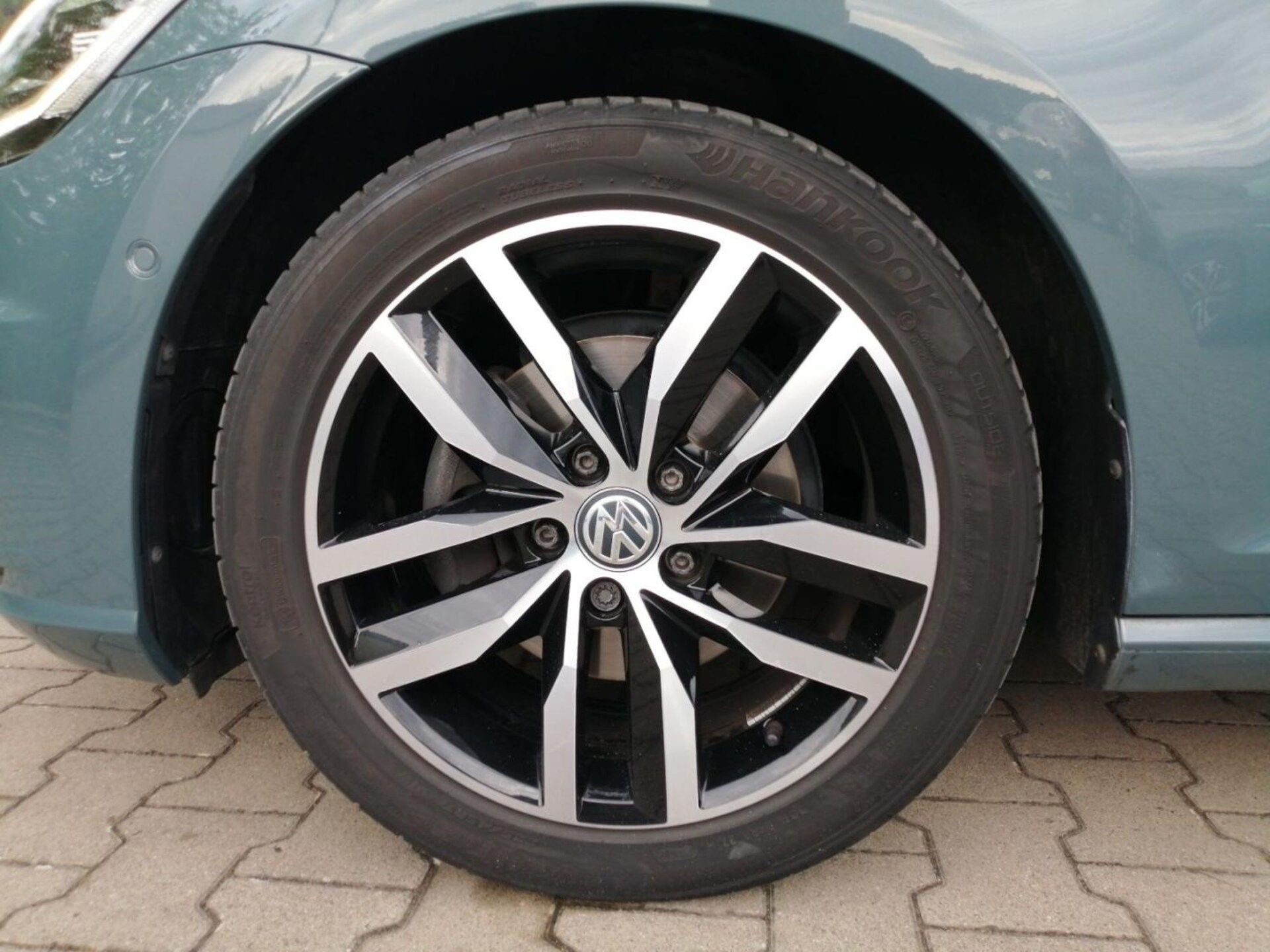 Volkswagen Golf IQ.DRIVE
