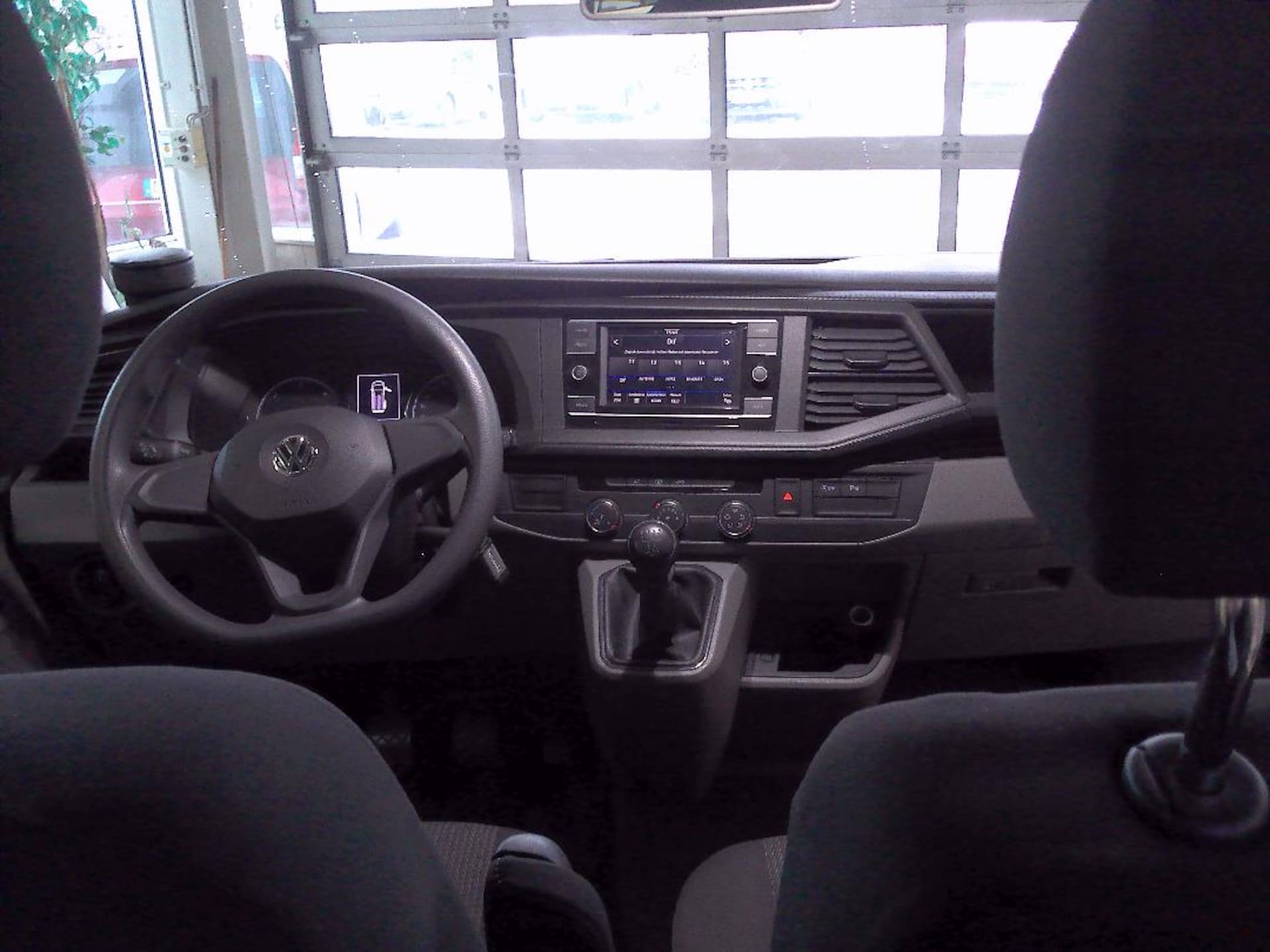 Volkswagen T6.1 Transporter Kombi kurzer Radstand