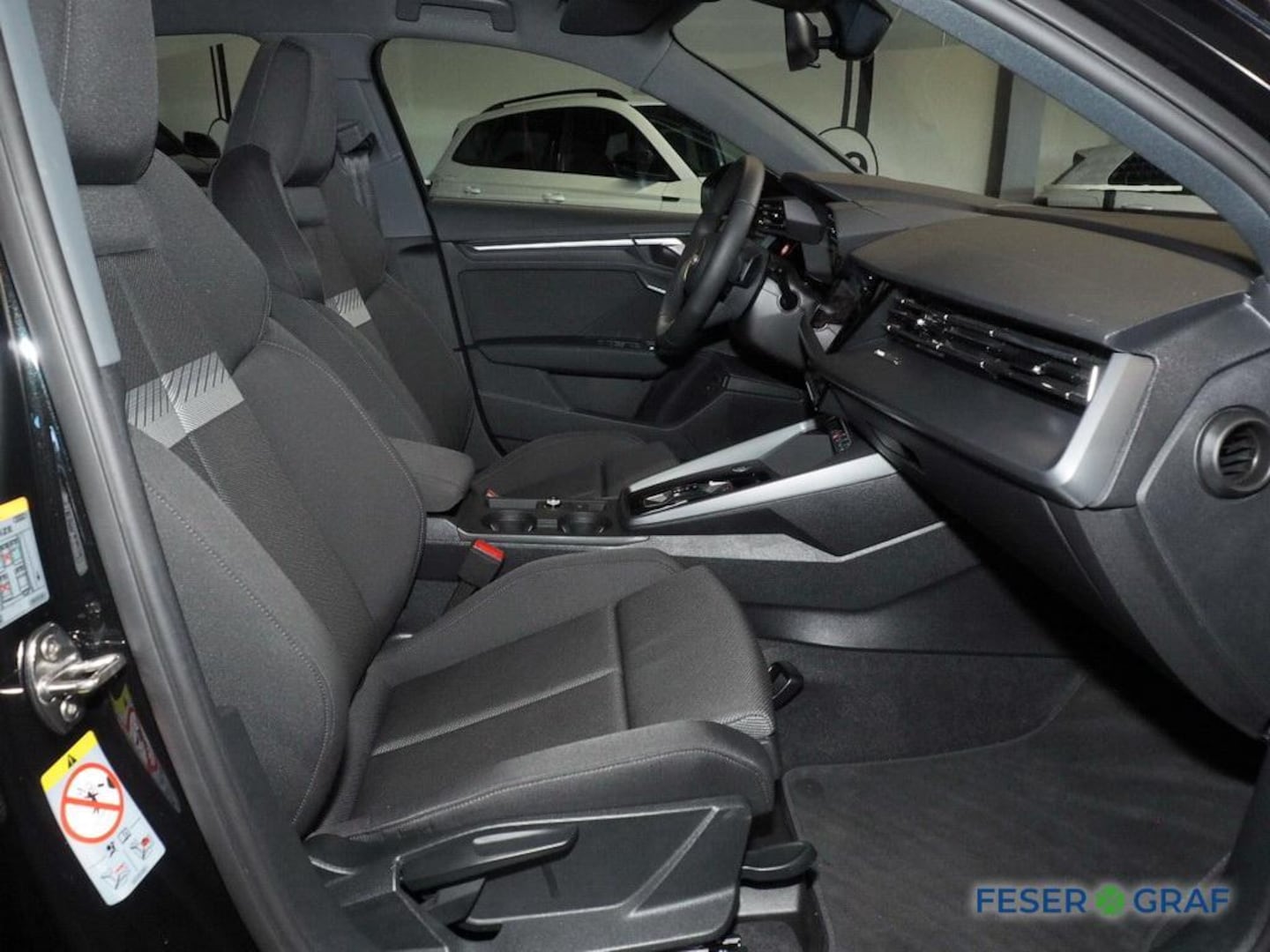 Bild über Audi A3 Limousine advanced 30 TFSI S tronic - für weitere Informationen kontaktieren Sie den Audi Partner