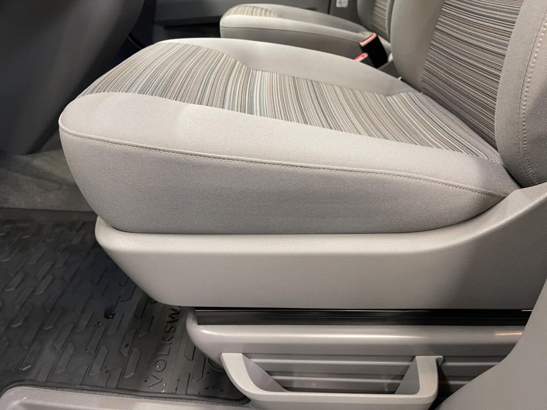 Volkswagen T6.1 California Beach