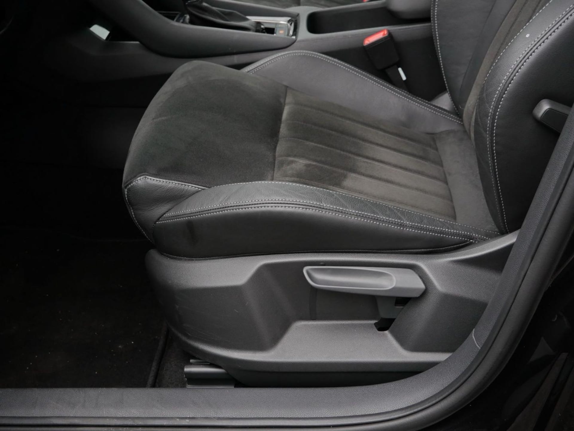 Skoda Karoq Tour