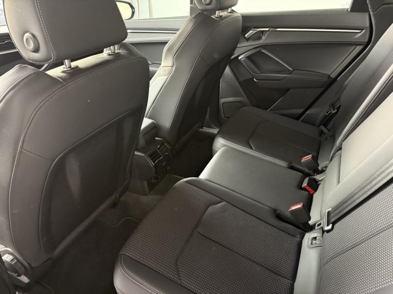 Image about Audi Q3 TFSI e S line 45 TFSI e 180 kW (245 ch) S tronic