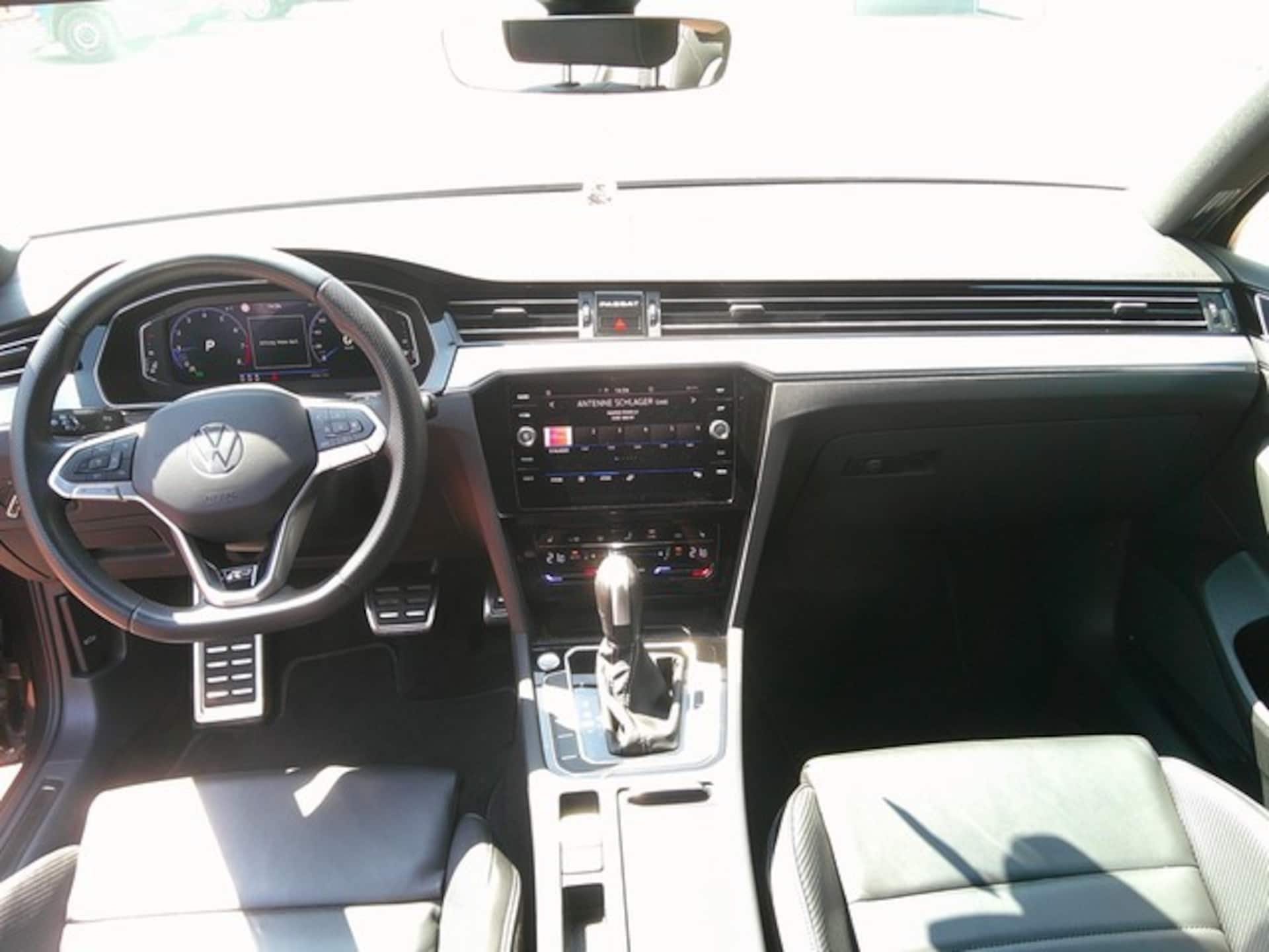 Volkswagen Passat Variant Elegance