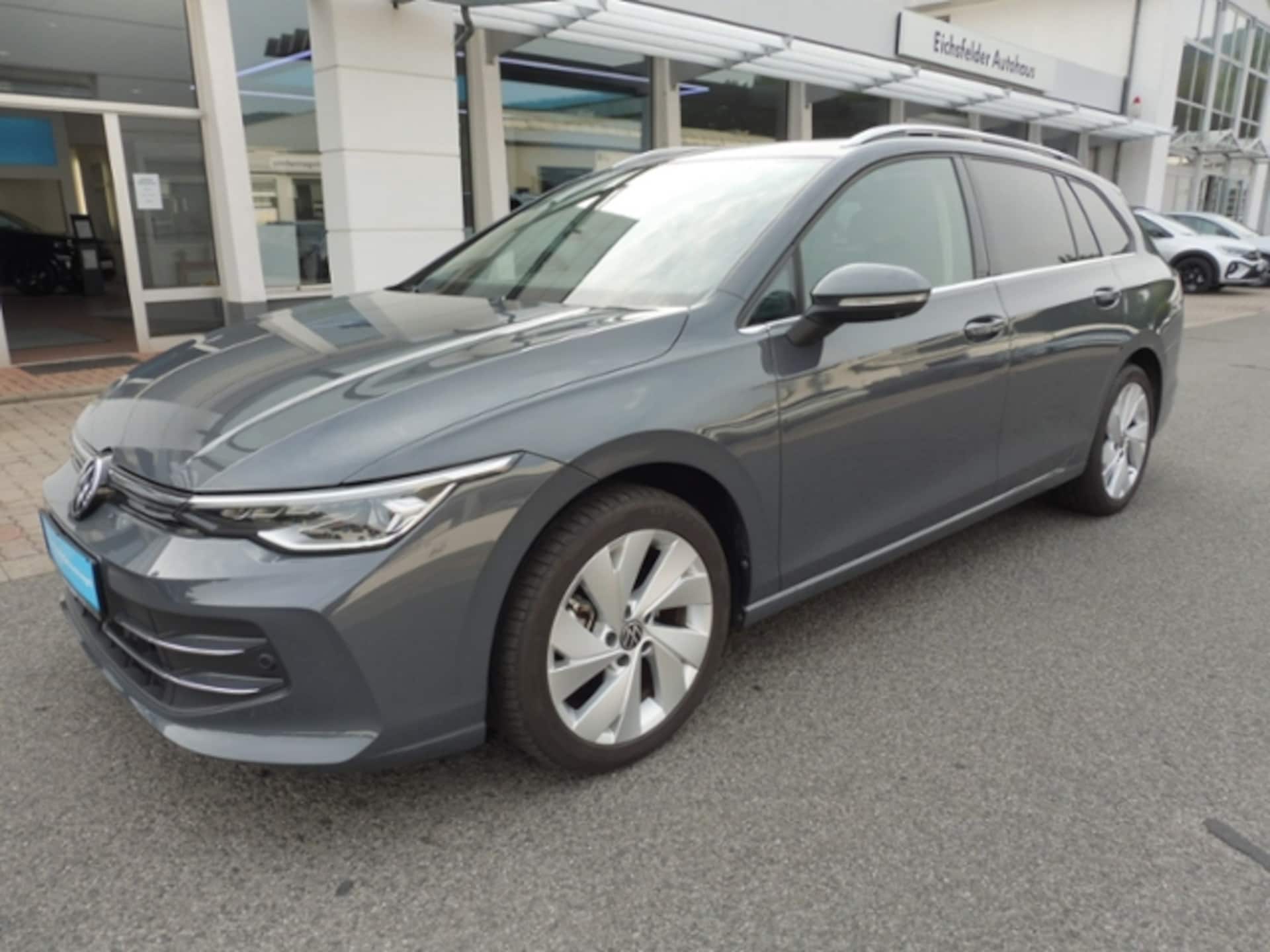 Volkswagen Golf Variant Style