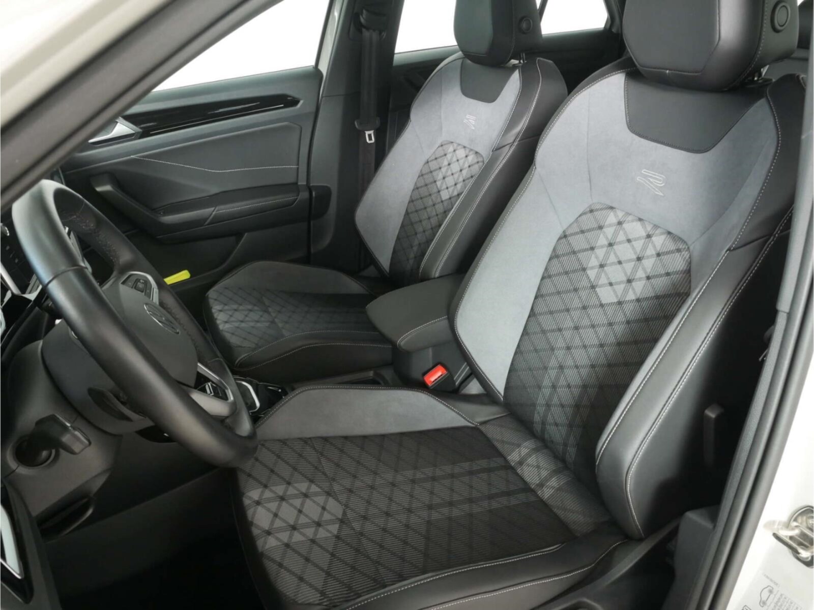 Volkswagen T-Roc – Bild 15