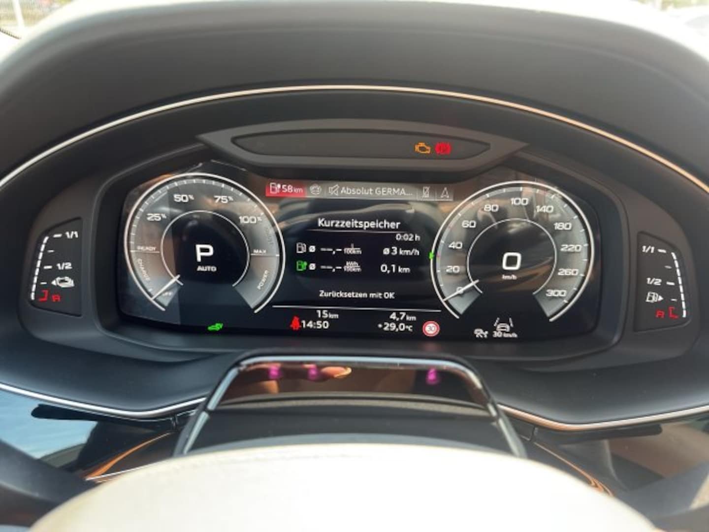 Bild über Audi Q8 SUV e-hybrid S line business e-hybrid quattro 360 kW tiptronic - für weitere Informationen kontaktieren Sie den Audi Partner