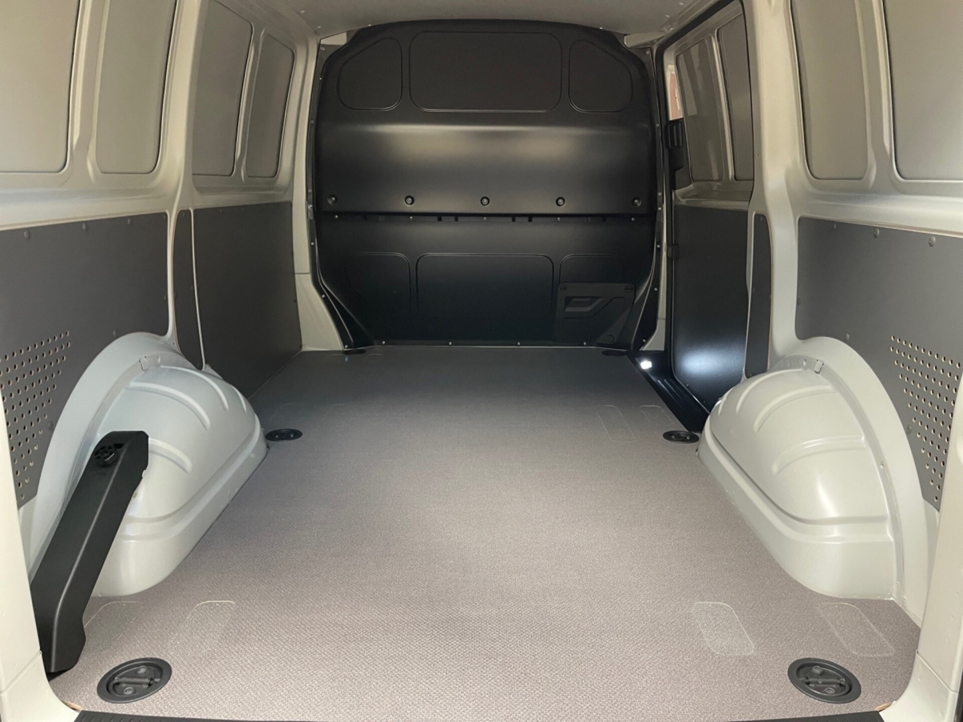 Volkswagen T6.1 Transporter Kasten kurzer Radstand