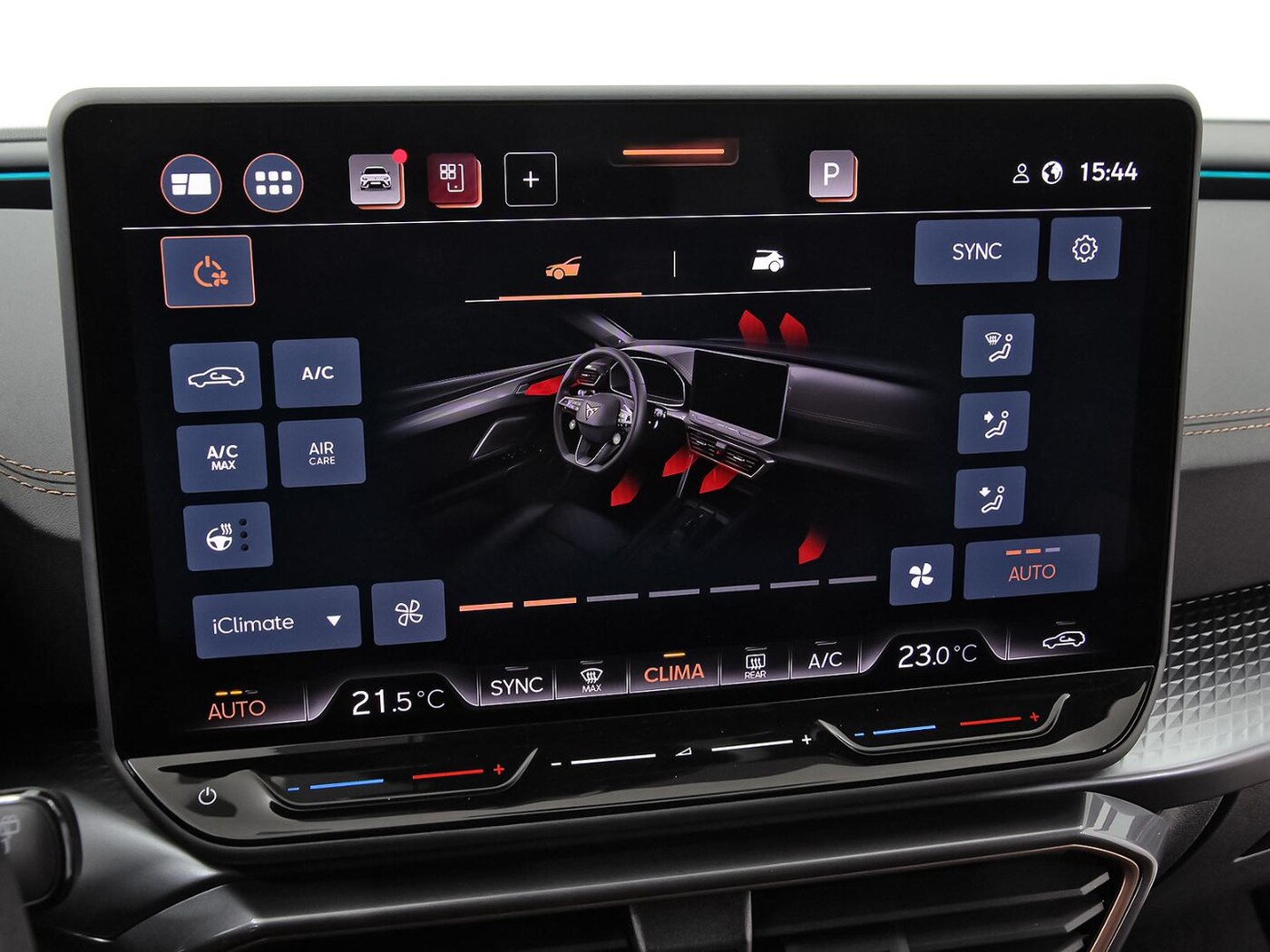 CUPRA Leon Sportstourer 1.5 eTSI DSG 110 kW (150 CV) — photo 30