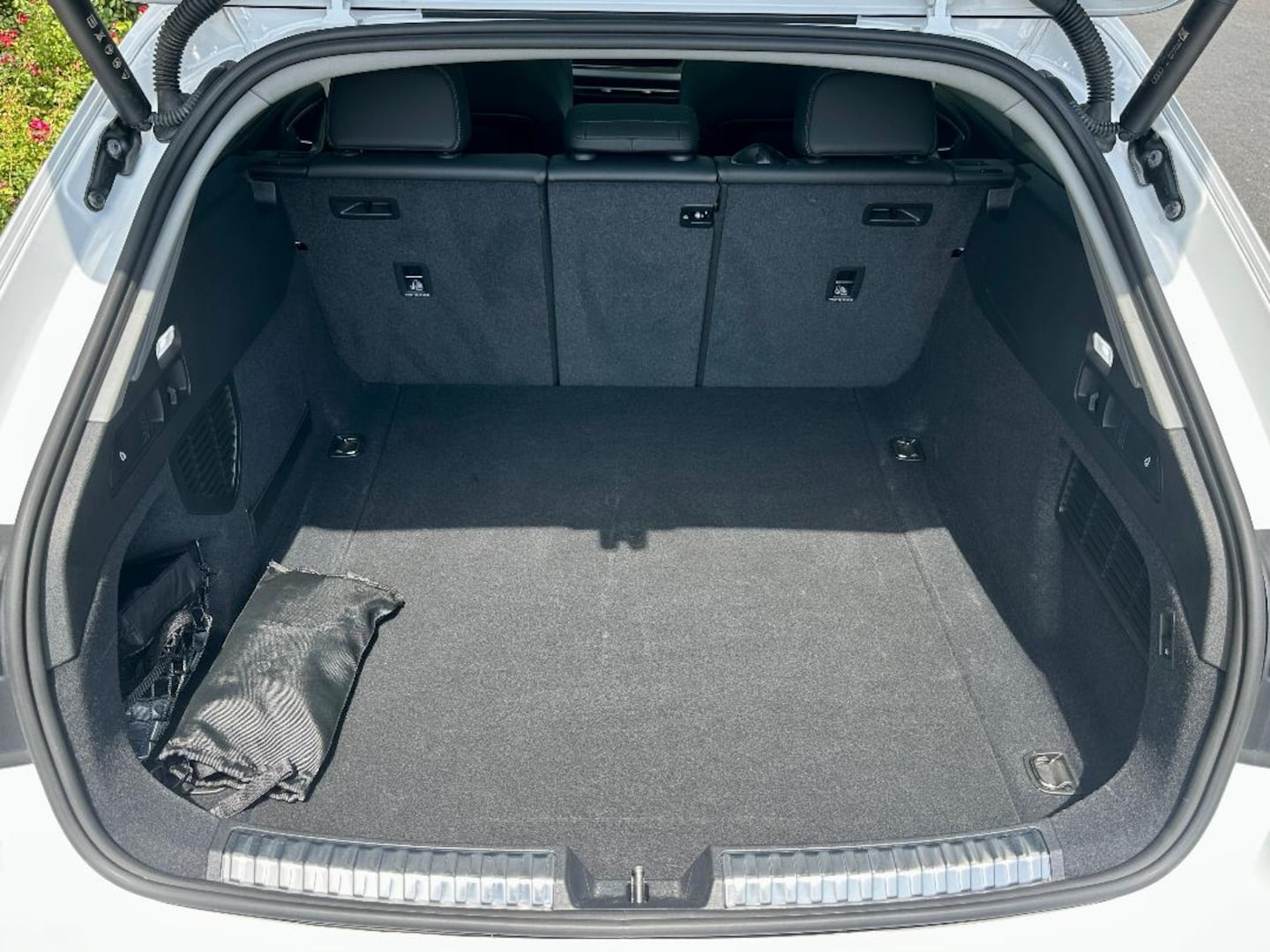 Bild über Audi A5 Avant TDI quattro 150 kW S tronic - für weitere Informationen kontaktieren Sie den Audi Partner