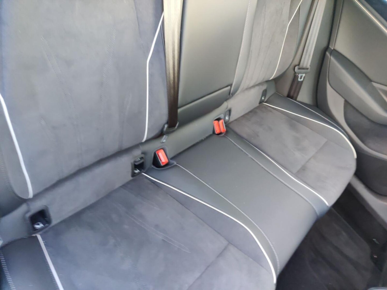 Volkswagen Passat – Bild 15