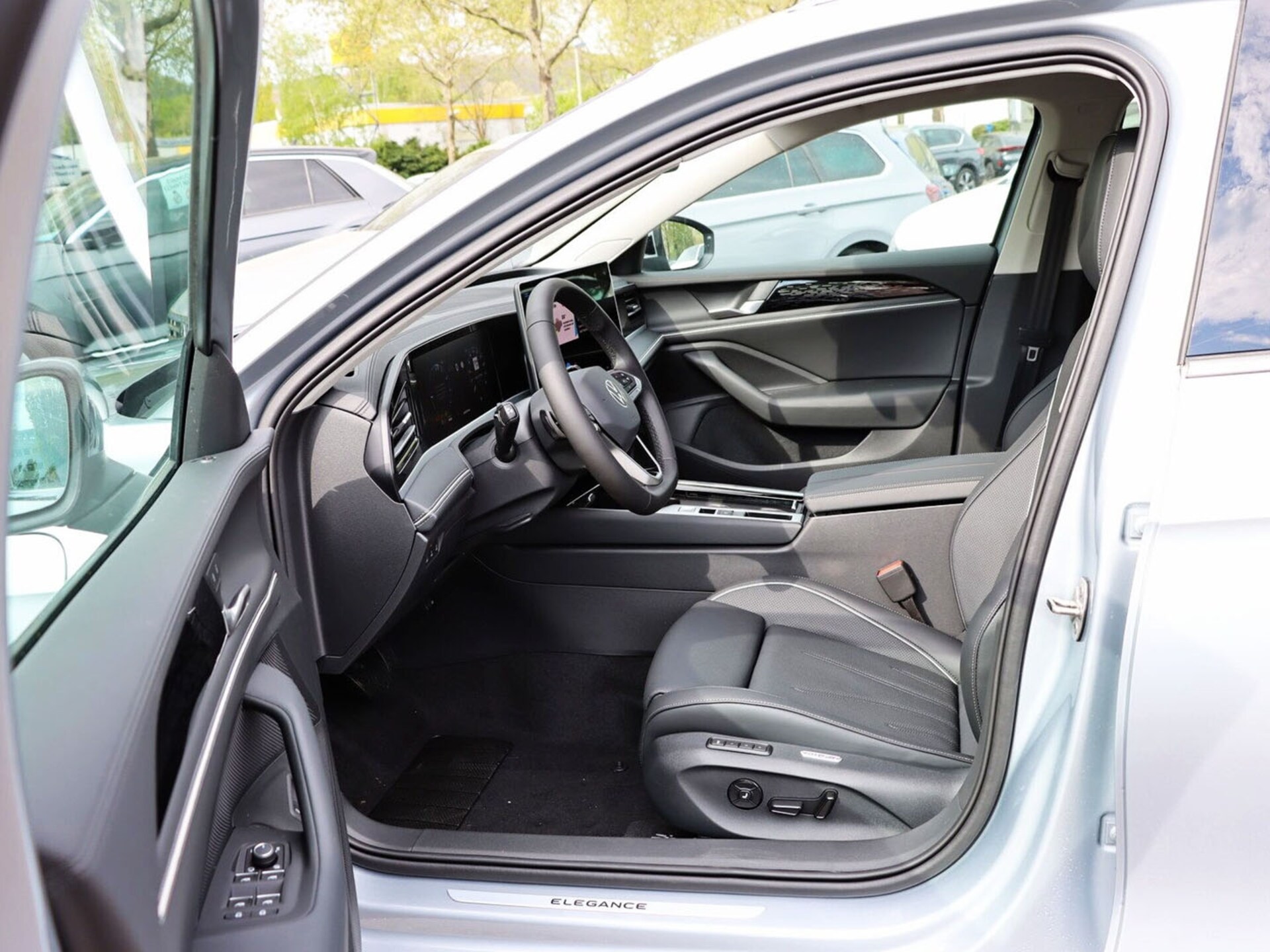 Volkswagen Passat Elegance