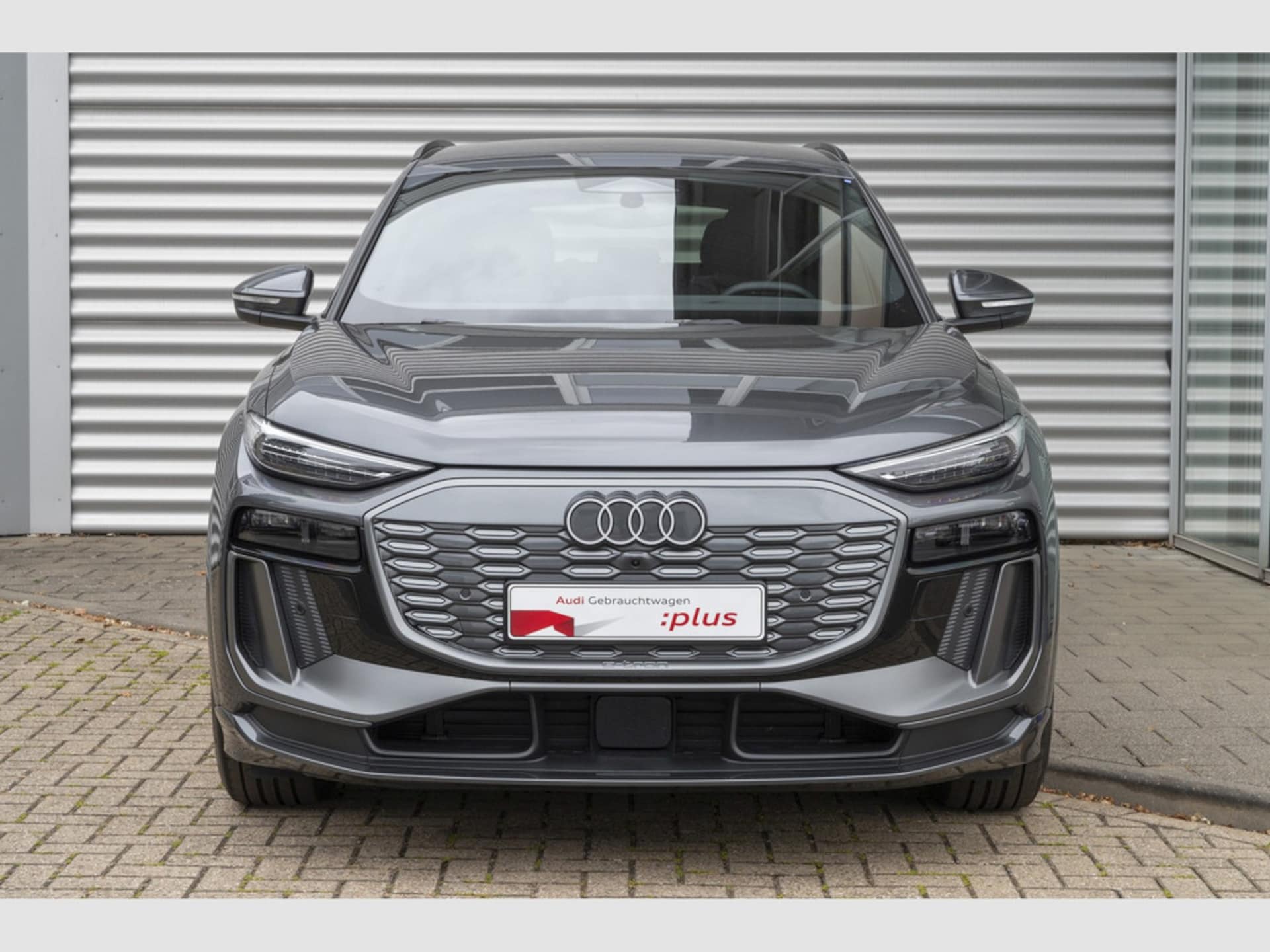 Audi Q6 SUV e-tron