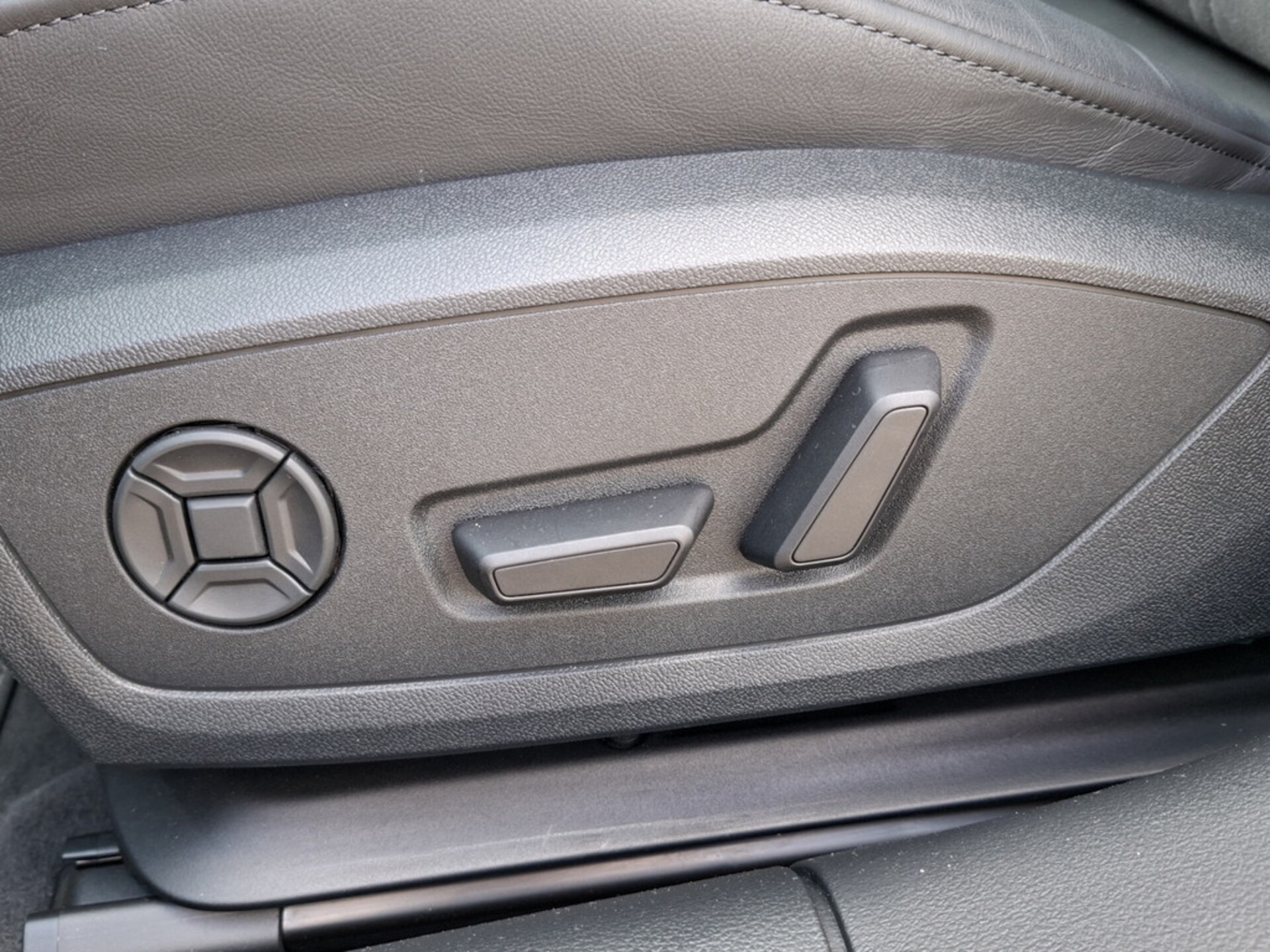 Audi A6 Avant Design