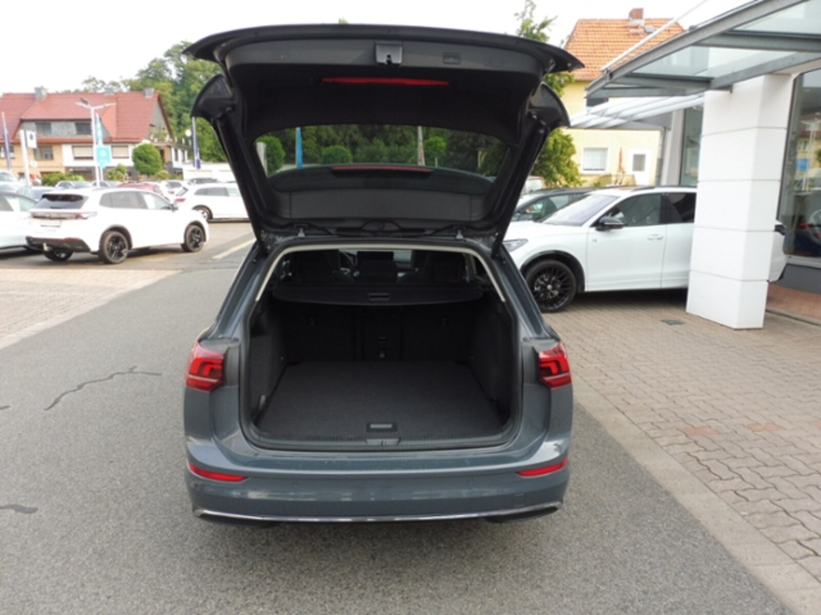 Volkswagen Golf Variant – Bild 10