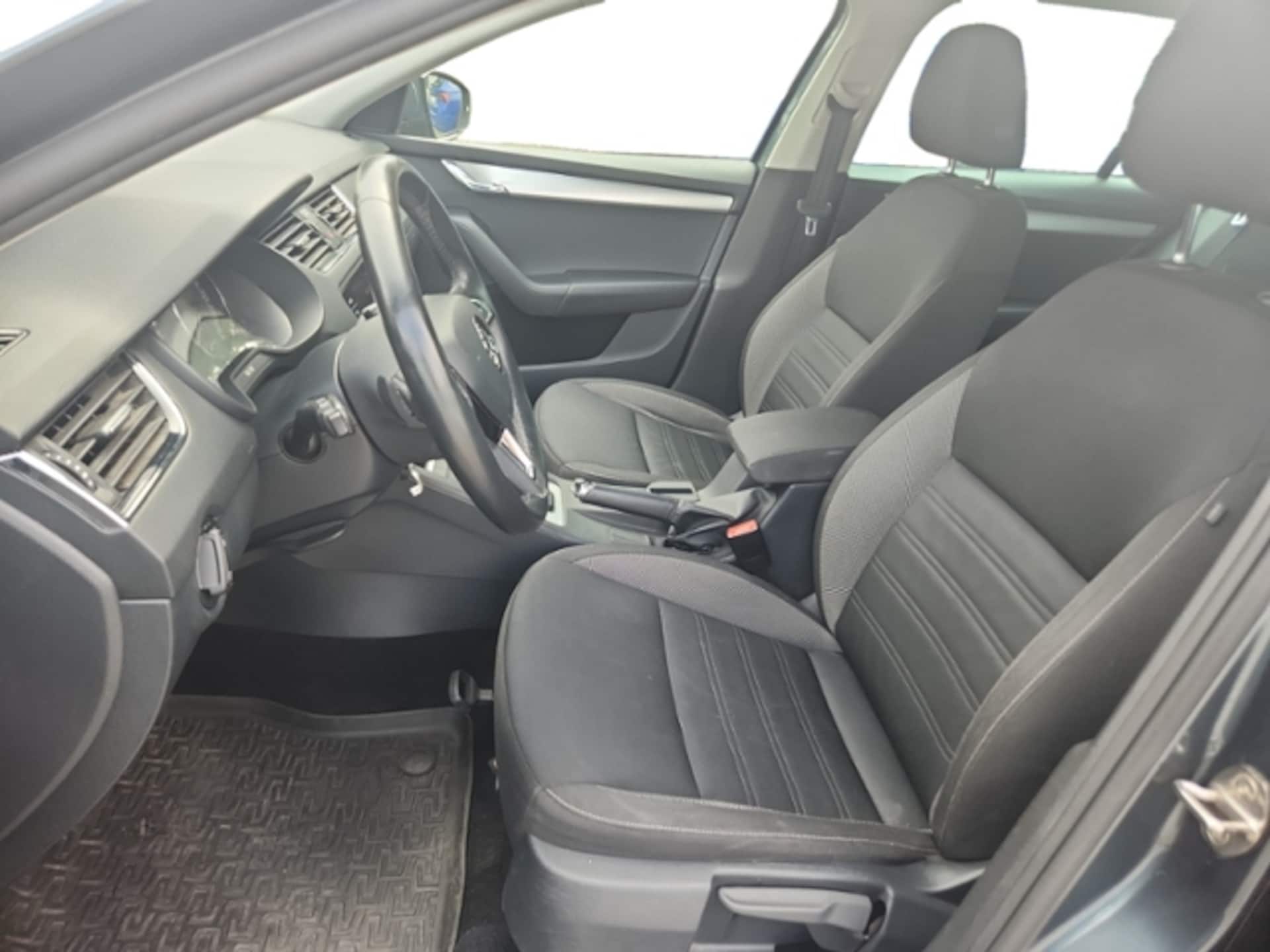 Skoda Octavia Combi Ambition