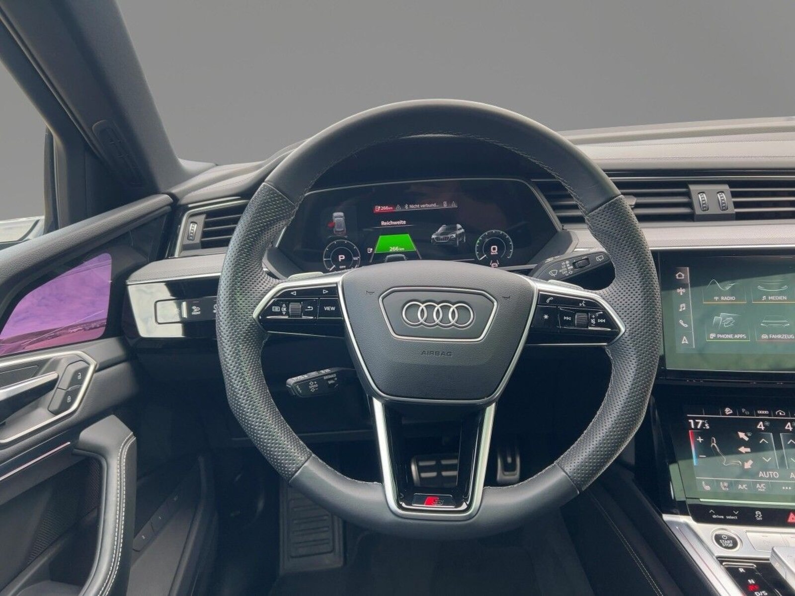 Audi Q8 e-tron – Bild 10