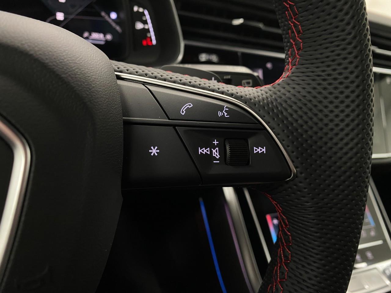 2026 Audi SQ8 Prestige - Photo 17